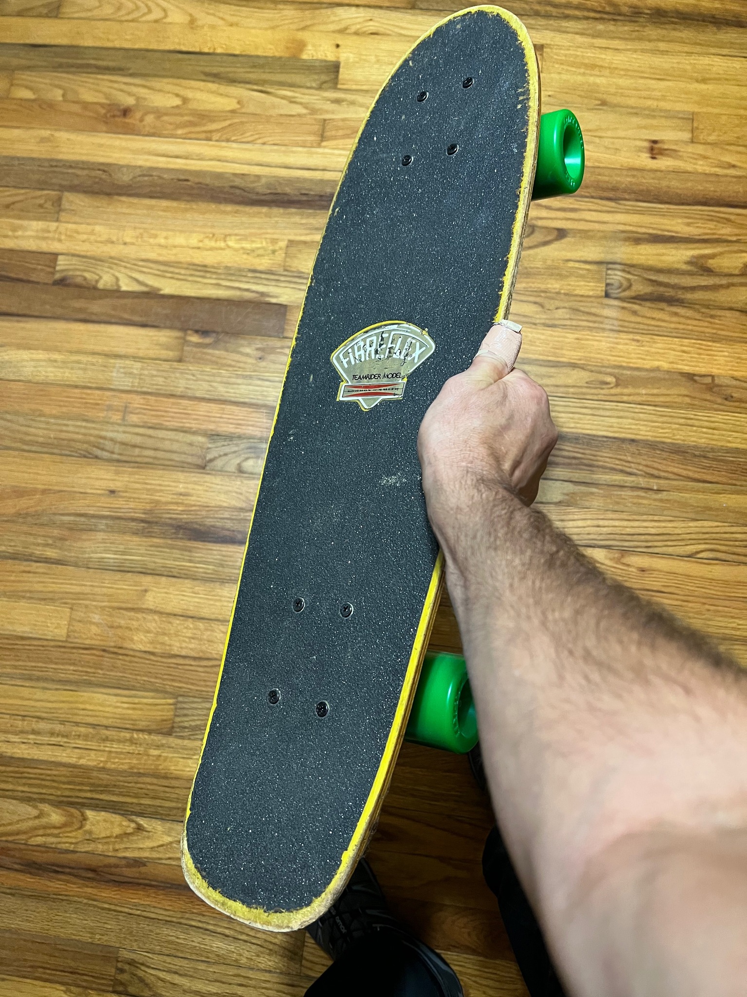 Restoring vintage skateboard with tracker trucks
