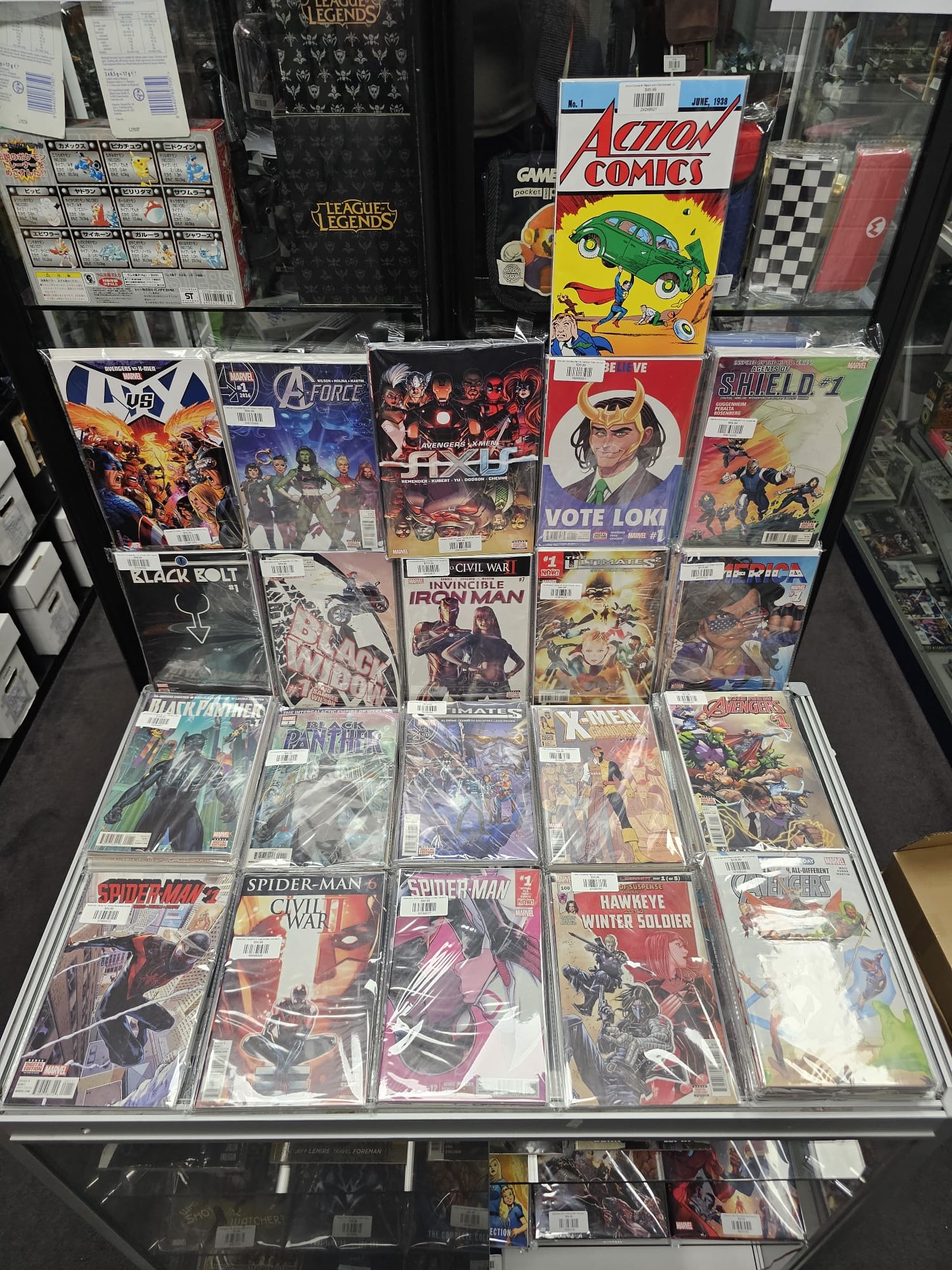 【マイリトルテイラー】 Check out our new comics now available in store and online! Visit