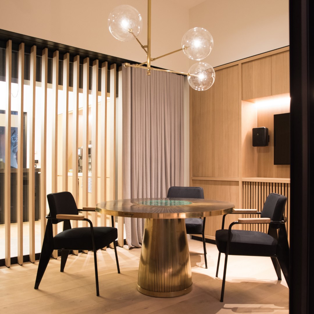 Nele Vlaeminck Interior Design - 🧡 Een kantoor in hartje Antwerpen ...