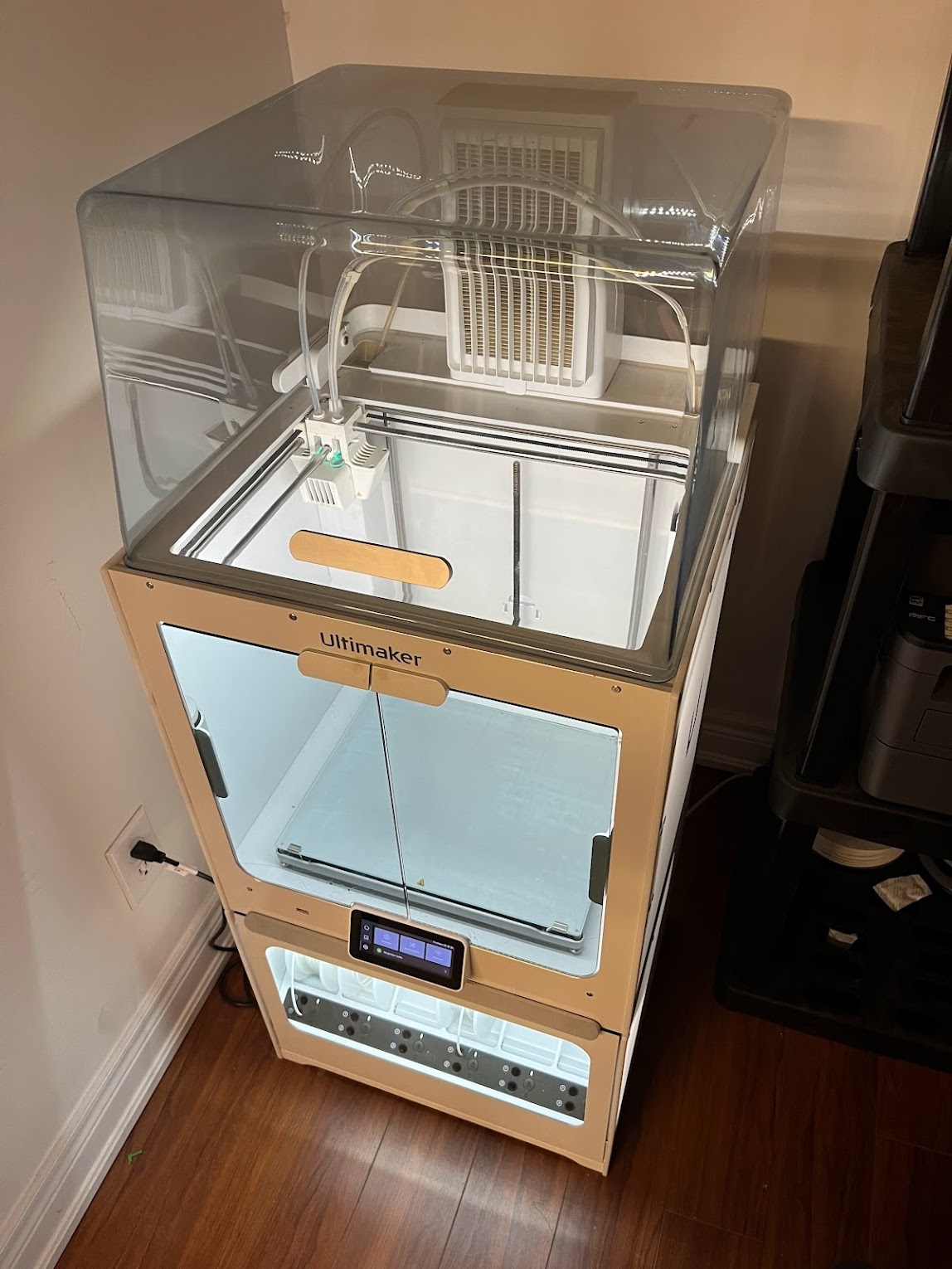 Pink Bot Delivery | Miami FL