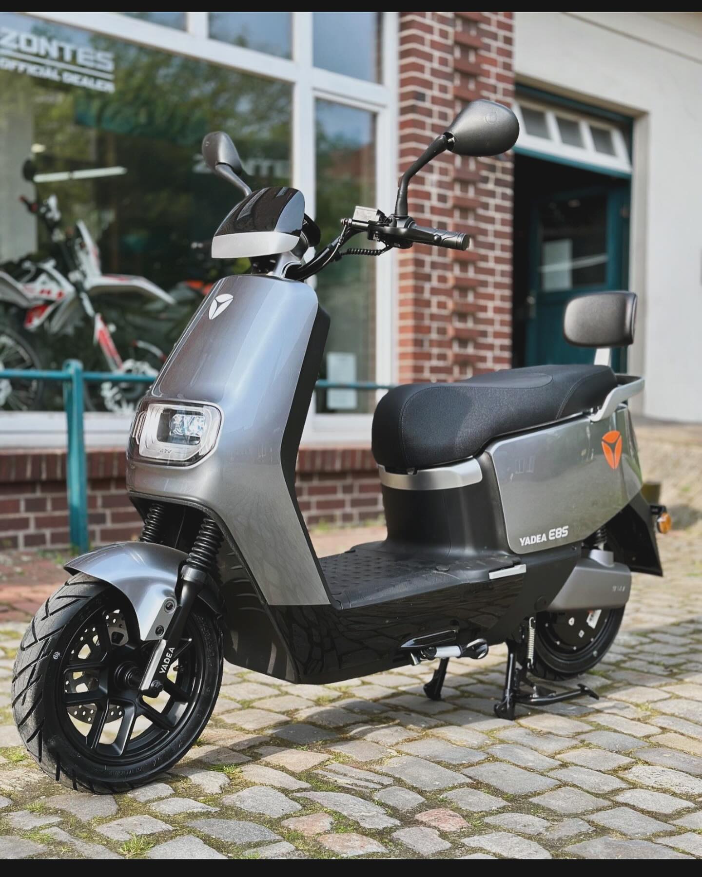 yadea-e8s-elektro-roller-yadea-ist-der-gr-te-elektroroller