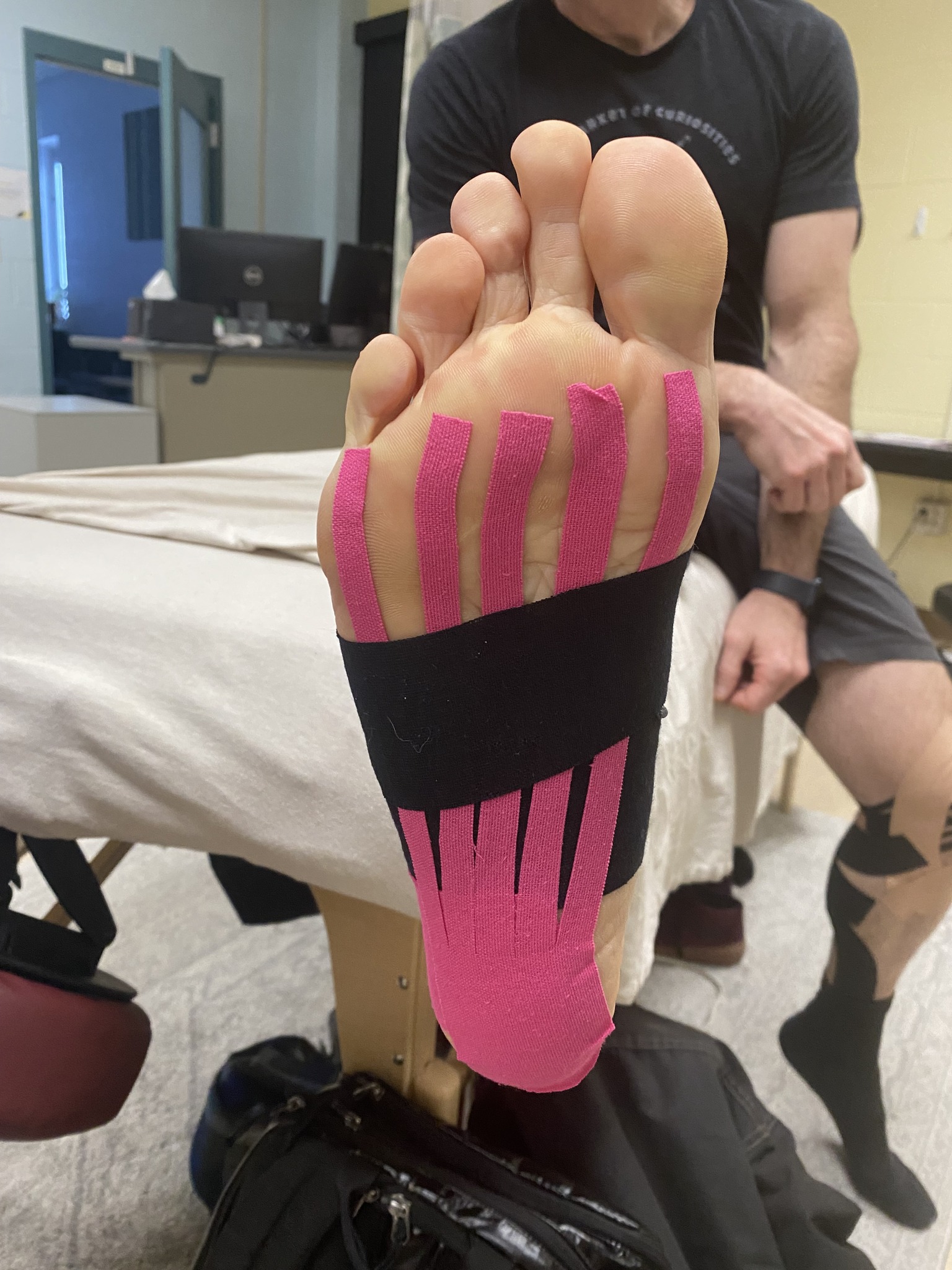 Kinesiology Taping for the Lower Body. A CE Class for Massage Therapists