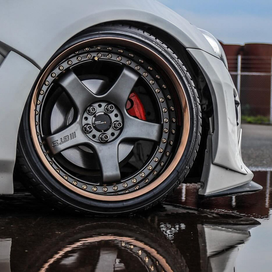 🔥 Work GT5-3P 🛞 F: 18x10.0 -19 O-disk 🛞 R: 18x11.0 -32 O-disk