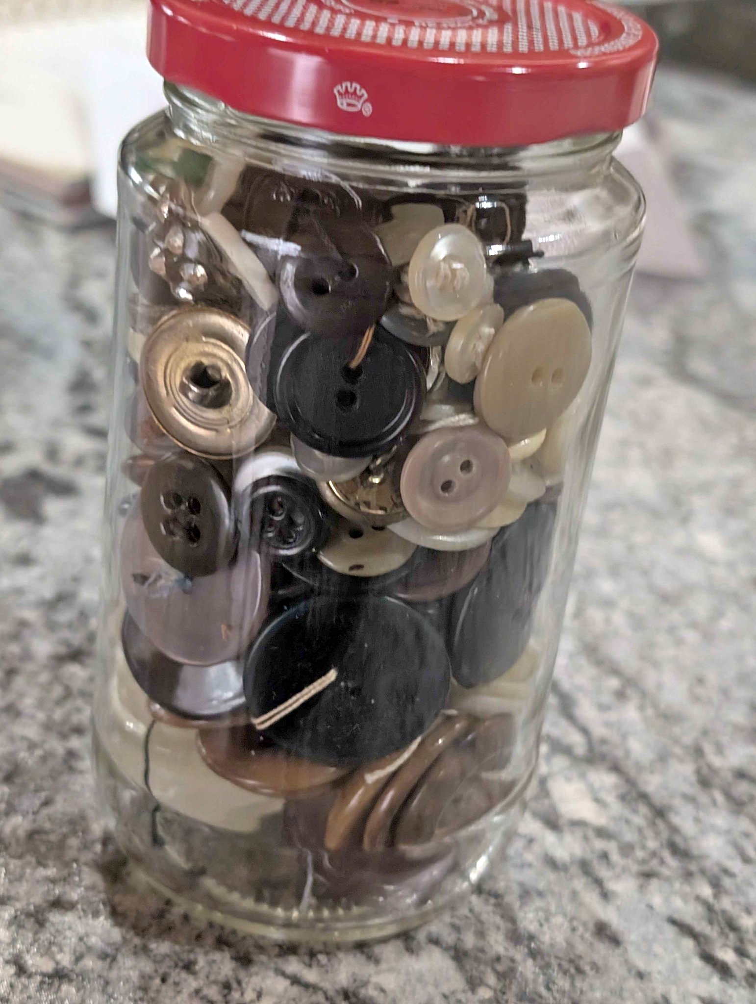 Box of assorted buttons - Sewing - Chippewa Falls, Wisconsin | Facebook ...