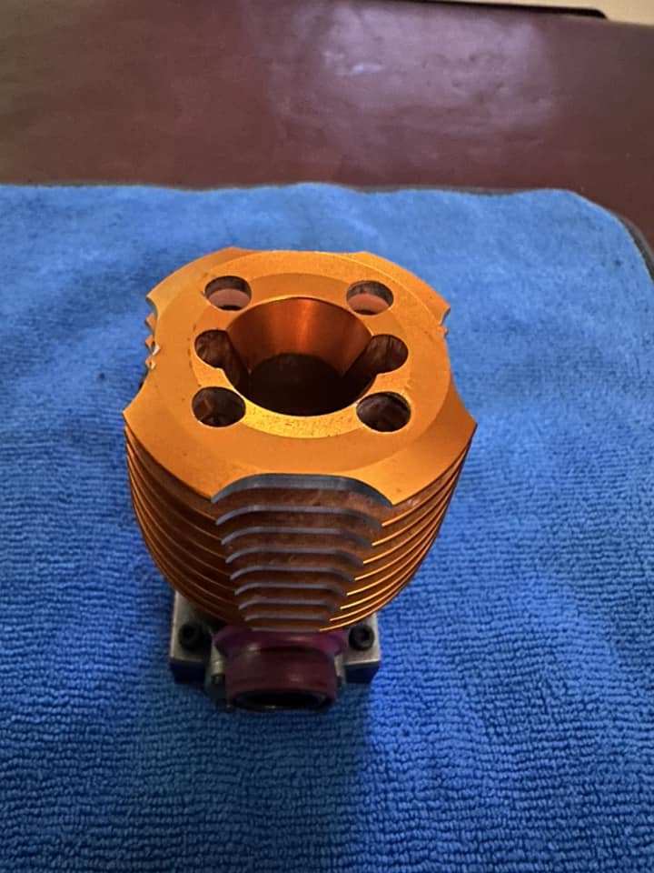 Novarossi REX 350 .21 Nitro OnRoad Engine. Compression is good
