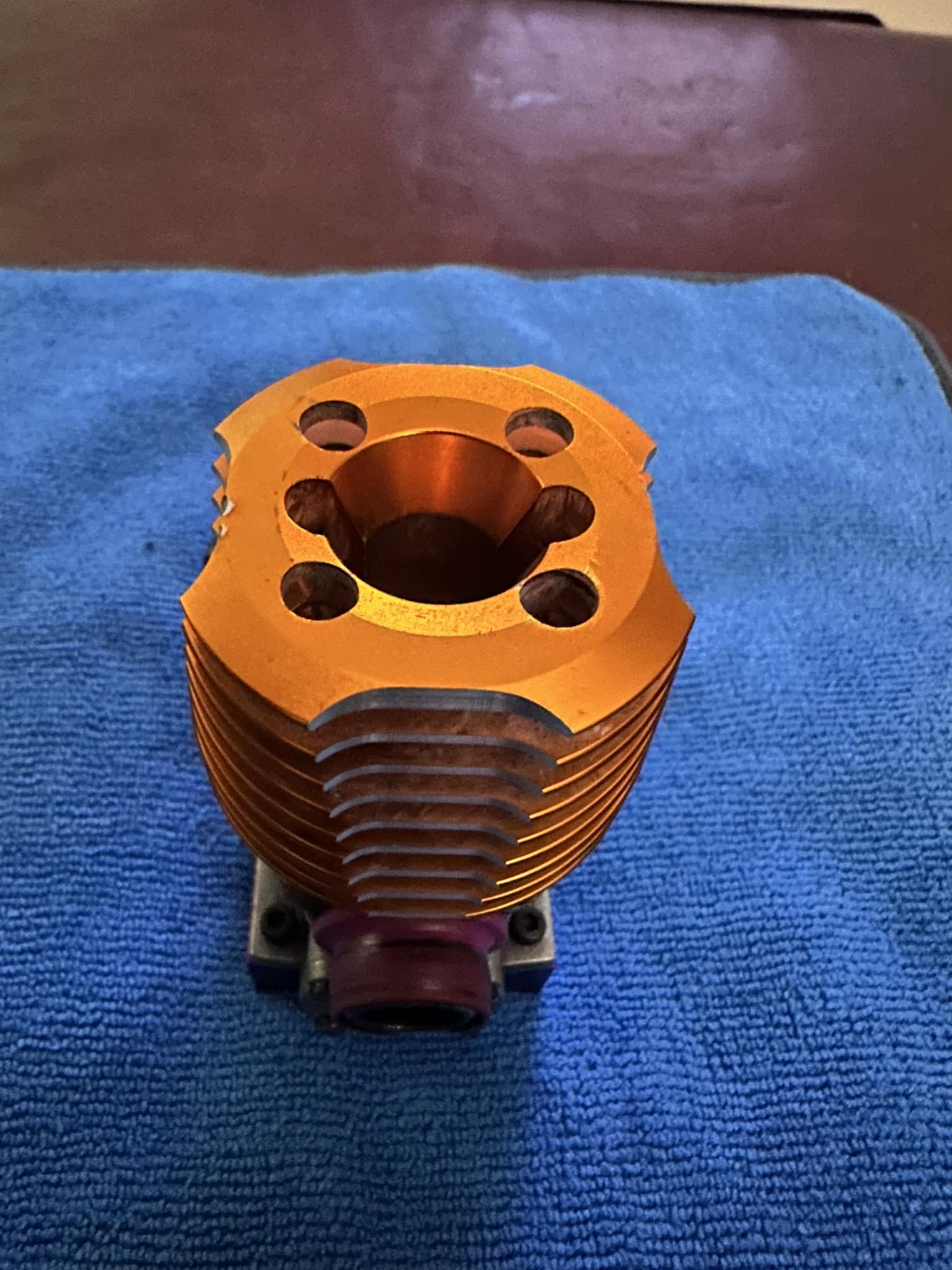 Novarossi REX 350 .21 Nitro OnRoad Engine. Compression is good