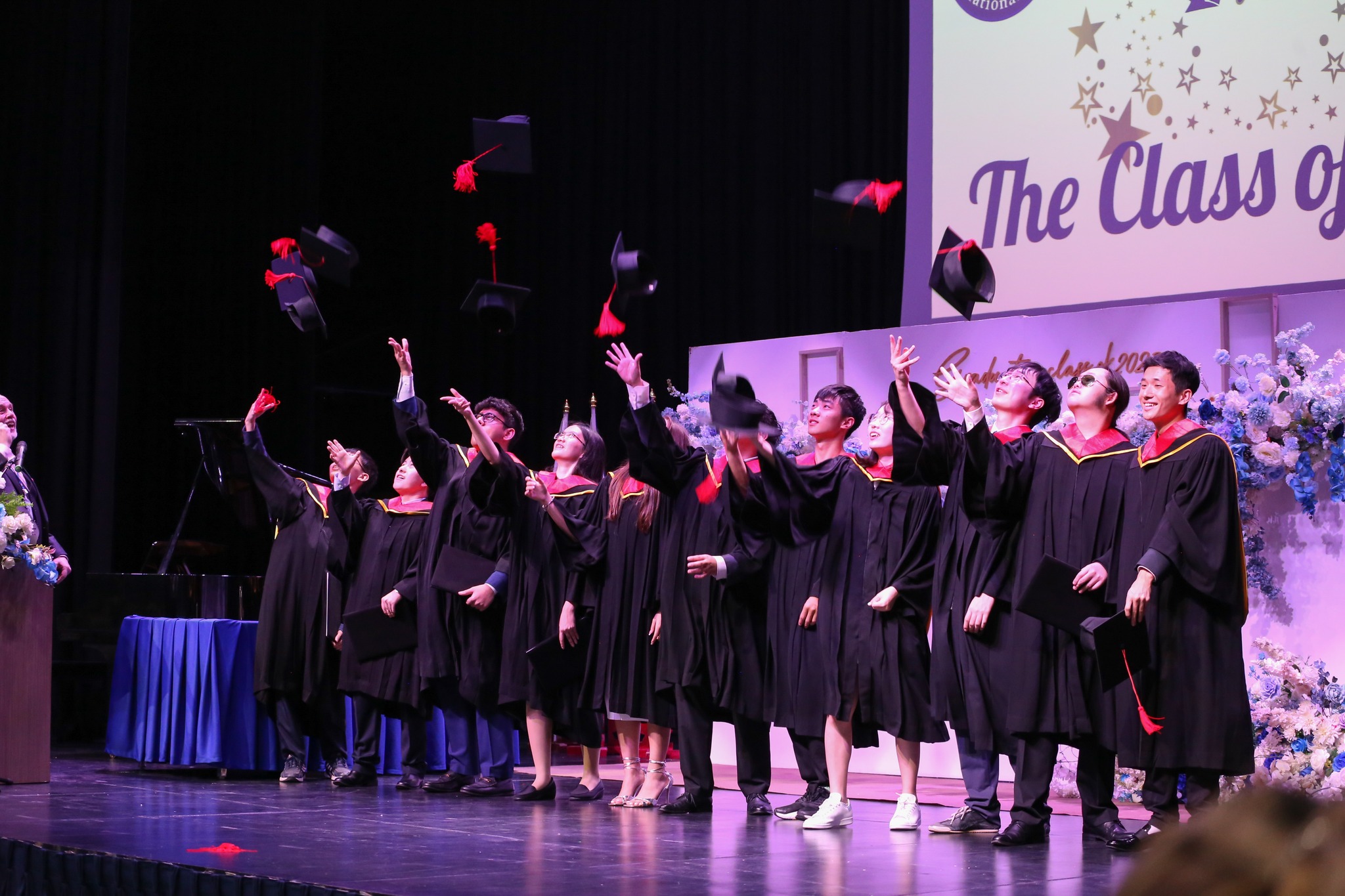 Class of '23 Leavers... - Charter International School | Facebook
