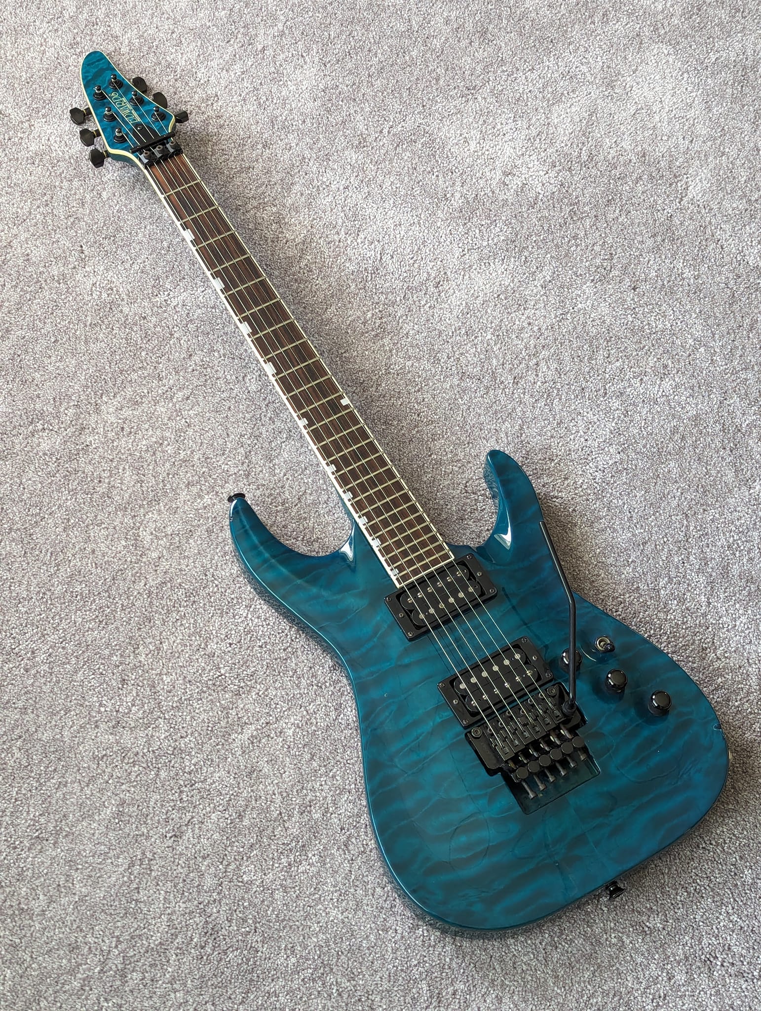Info on Edwards E-HR-SNT/QM/BKP guitar