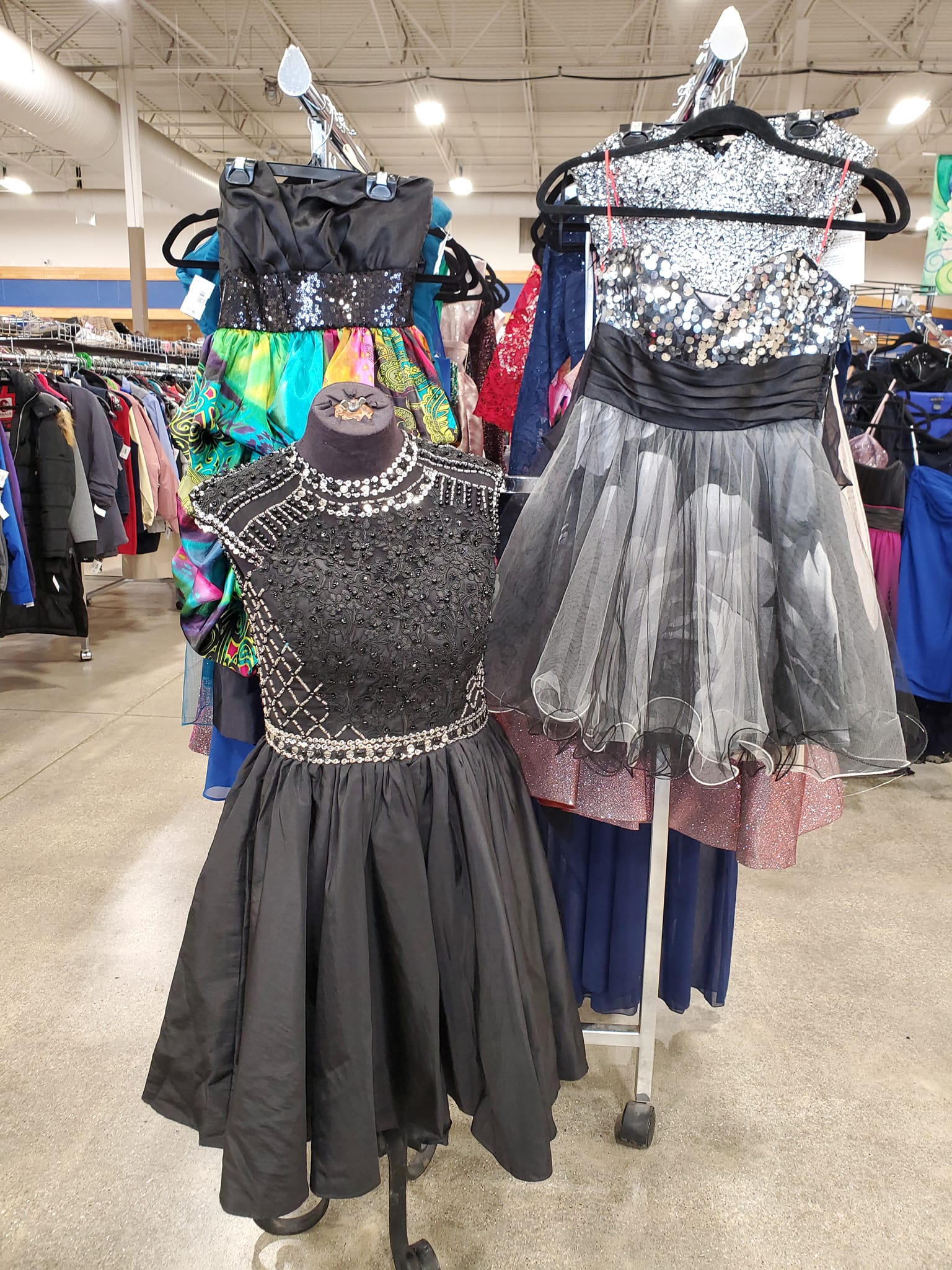 Where to find homecoming dresses in Janesville, WI