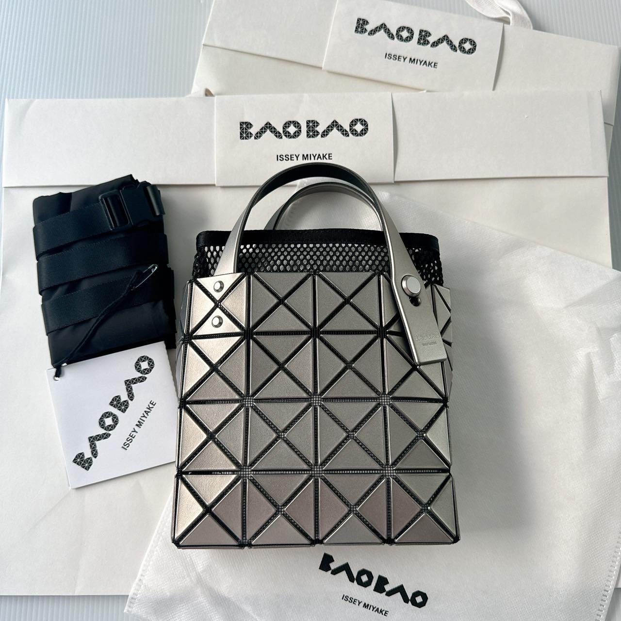 WOW.Official - New Baobao boxy mini สีใหม่ปี 2024 ขนาด...