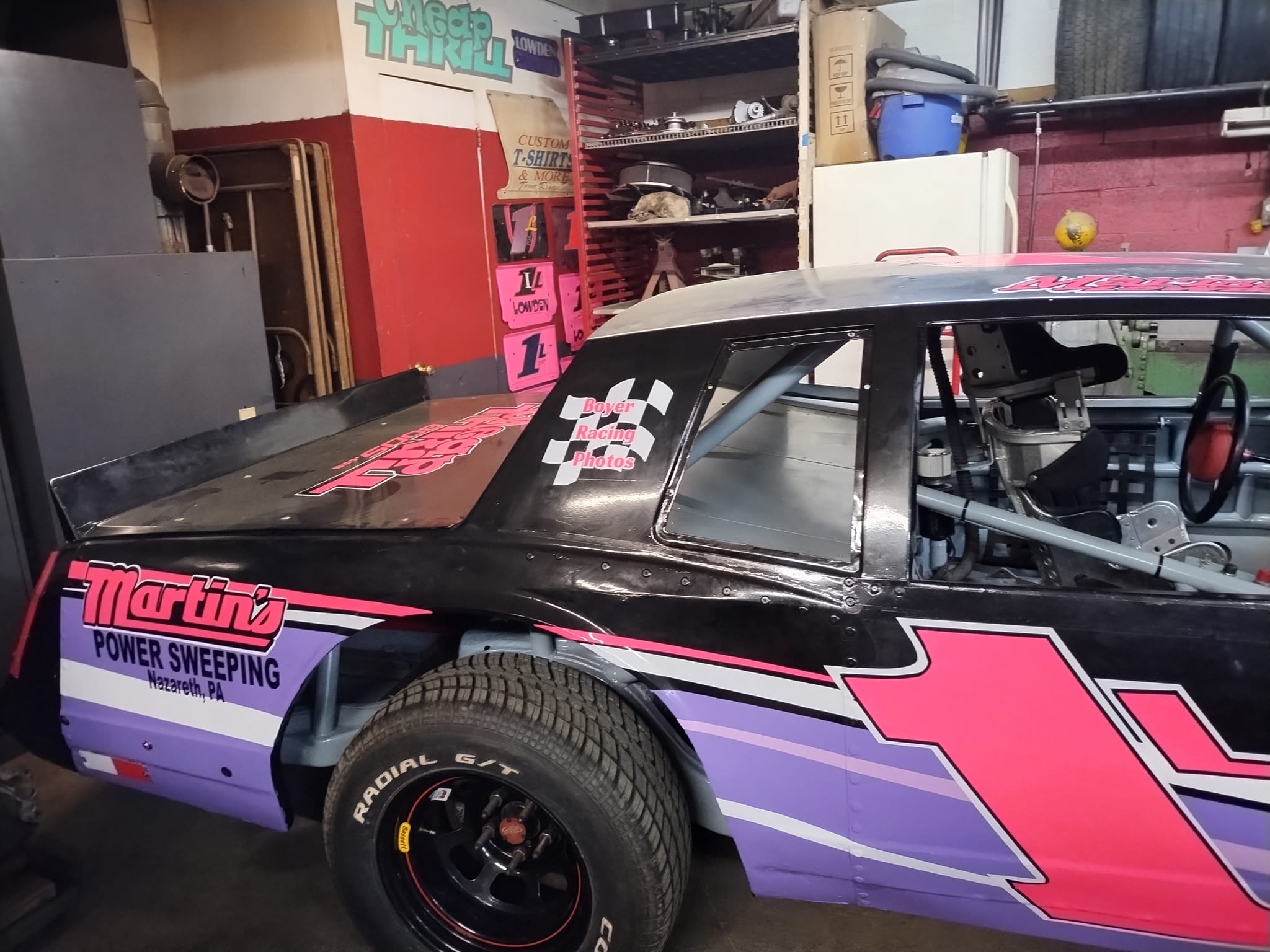 Lowden Motorsports Team 1L / Cheap Thrill Bods