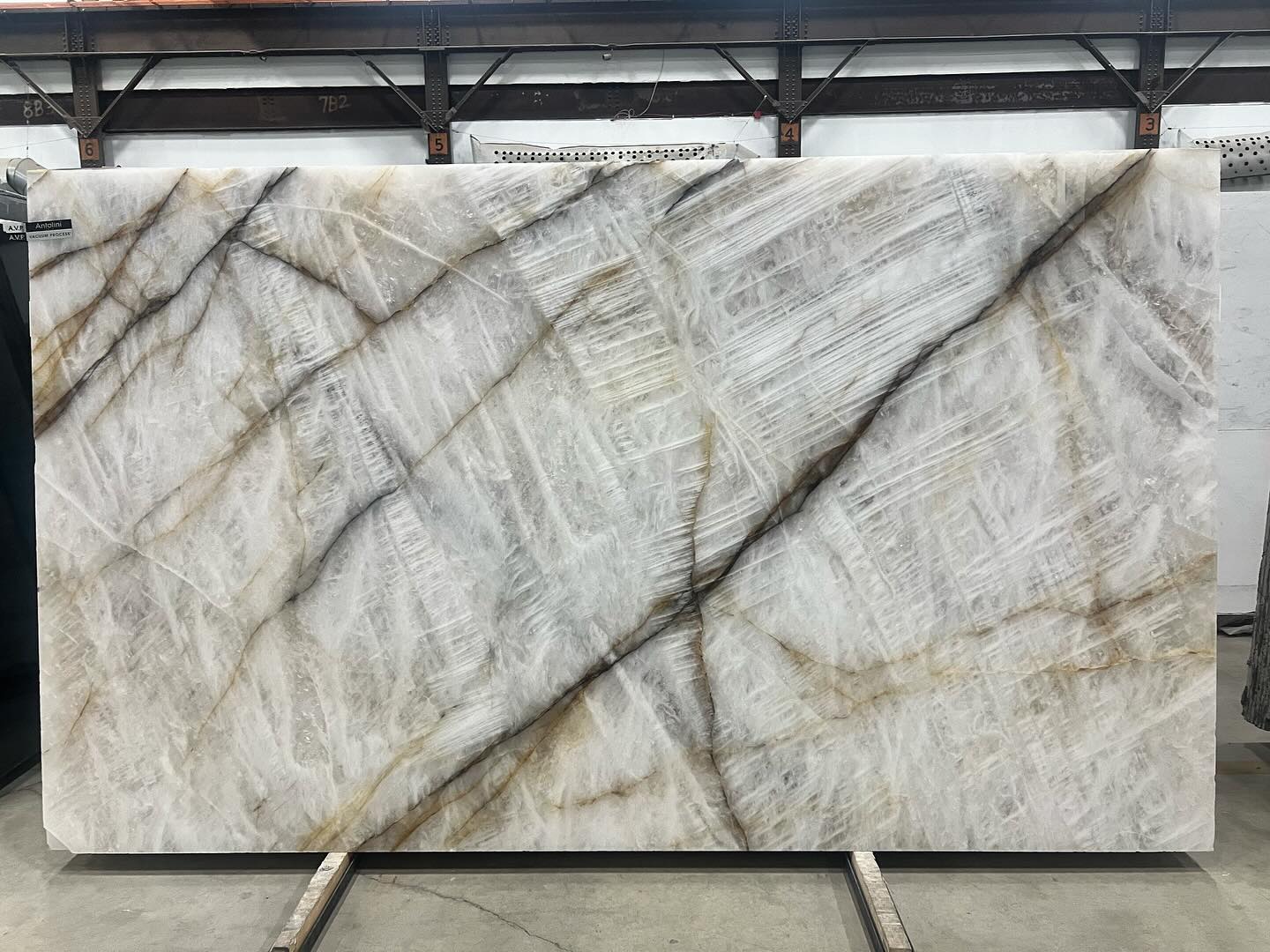💎Cristallo Vitrum 💎 is a... - CUMAR Marble and Granite | Facebook