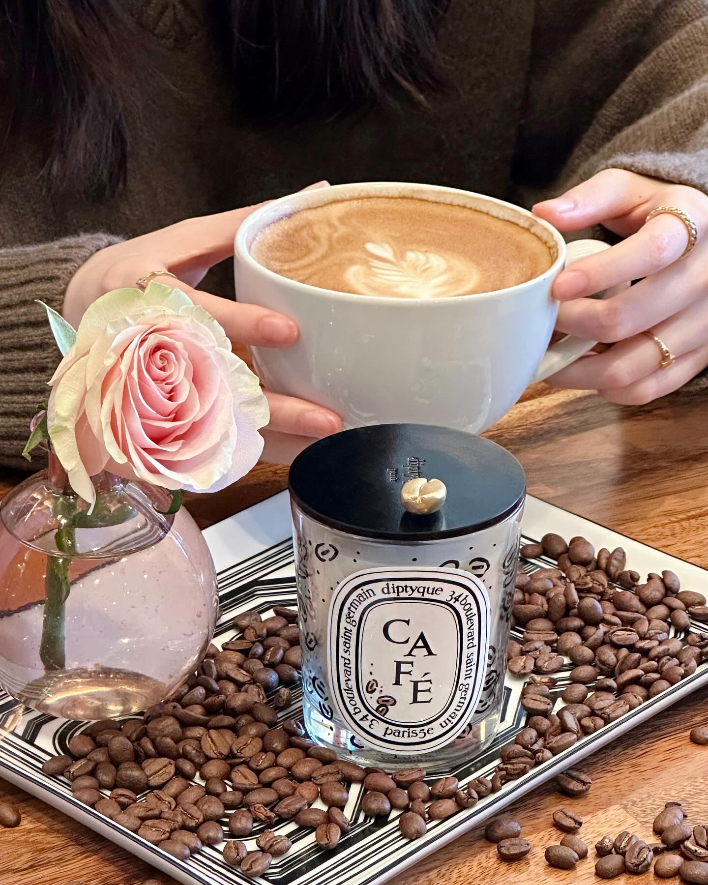 This is how we take our Sunday coffee – in the form of Diptyque