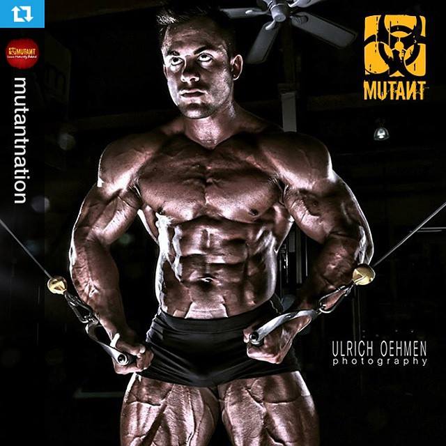 Ulrich Oehmen Photography - MUTANT: Canadian bodybuilding star Dana ...