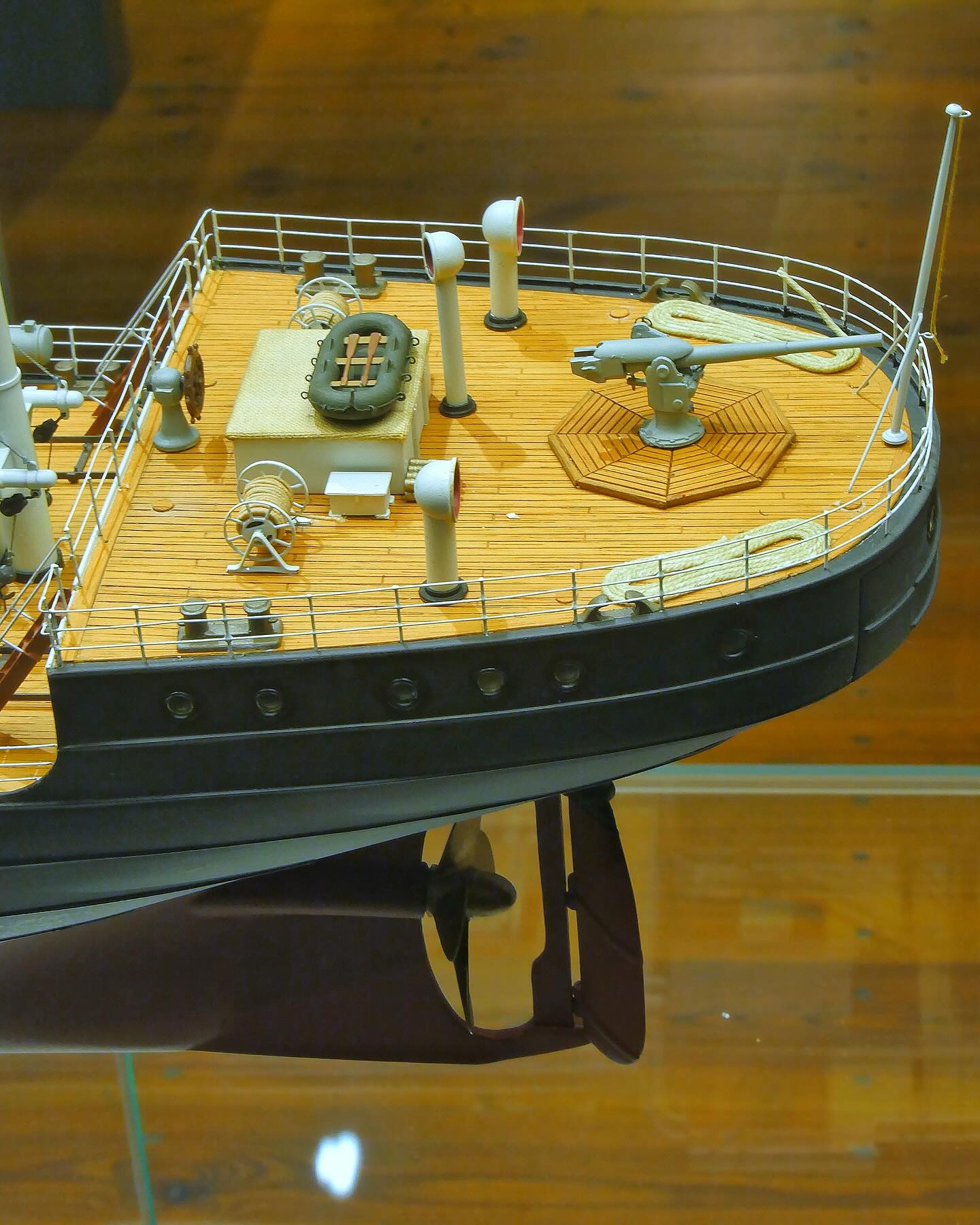 Internationales - The German merchant raider SMS Möve (commonly known ...