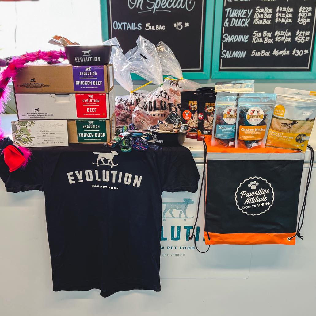 It's time for our final raffle 🎉... - Evolution Raw Pet Food | Facebook