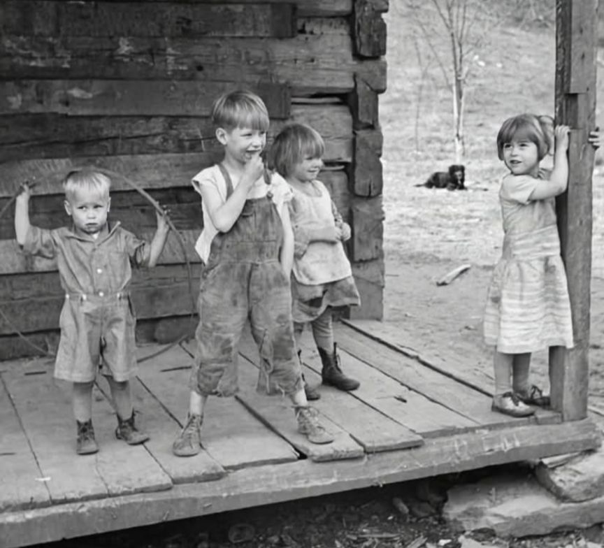 Daily - Ohio, 1936... Caption Younger part of a family of ten to be ...