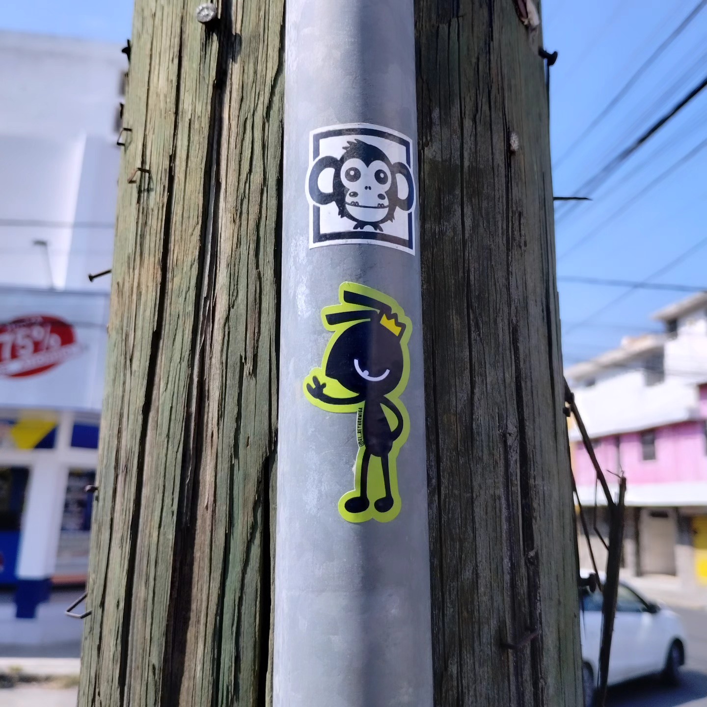 El Rey Hormiga - El Rey Hormiga 🐜👑🔥👌👌 #hormiga #sticker... | Facebook