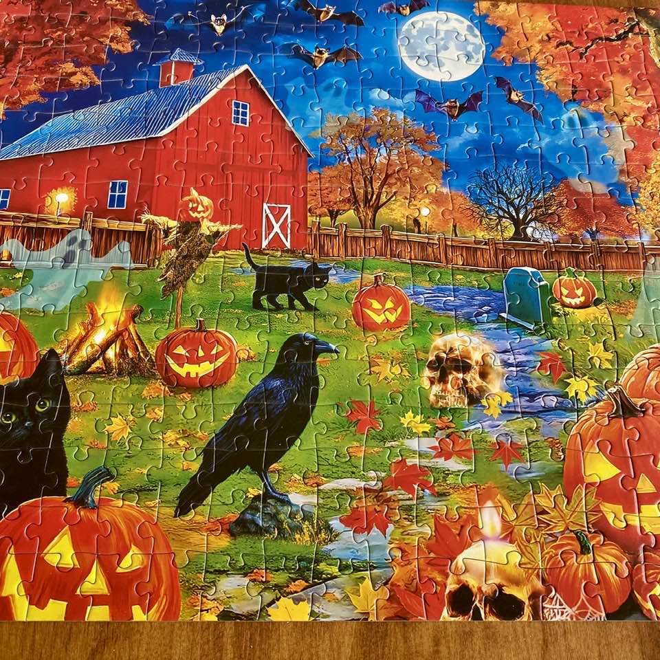 Autumn Pumpkin Harvest - 300 pieces by Kribin - Colorful and fun.