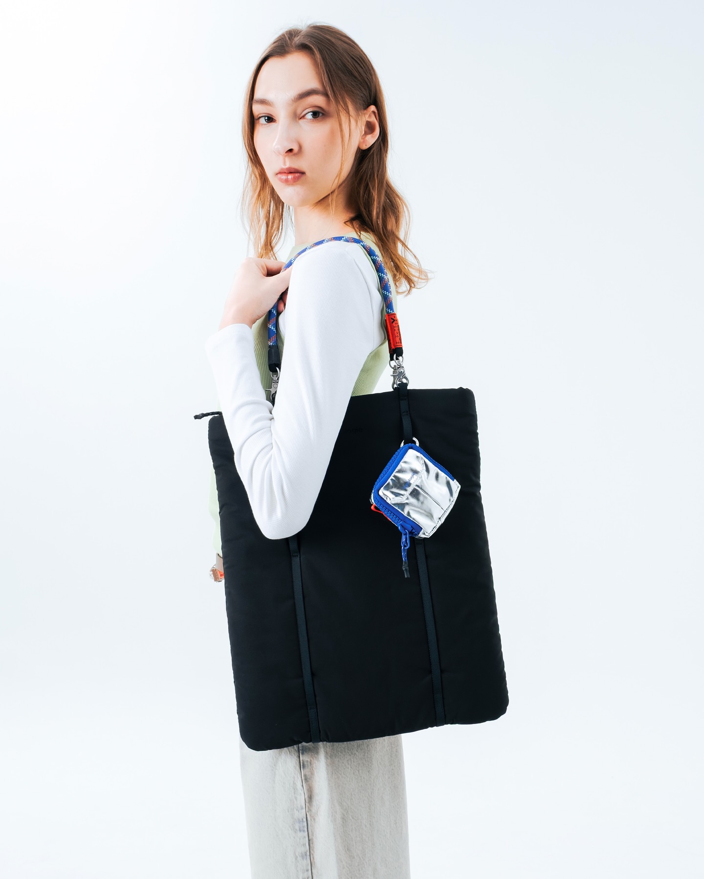 本日限定】Topologie Cloud Hobo Medium黒ストラップ付 Topologie 