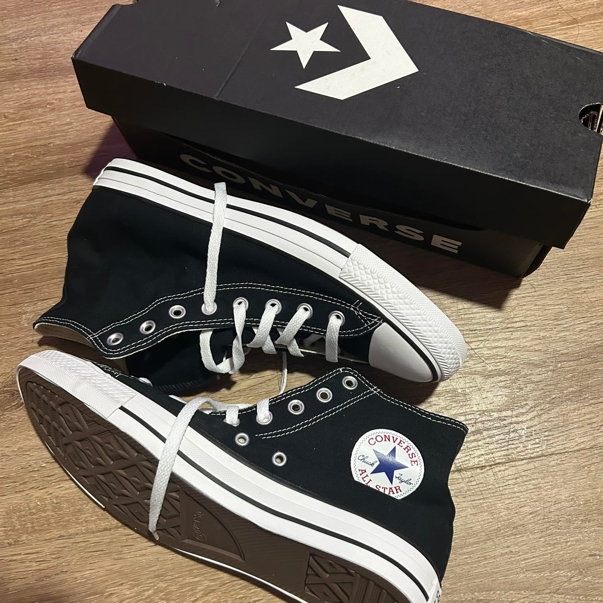 Converse Chuck Taylor All Star HI Unisex Sneakers - colour : black 
