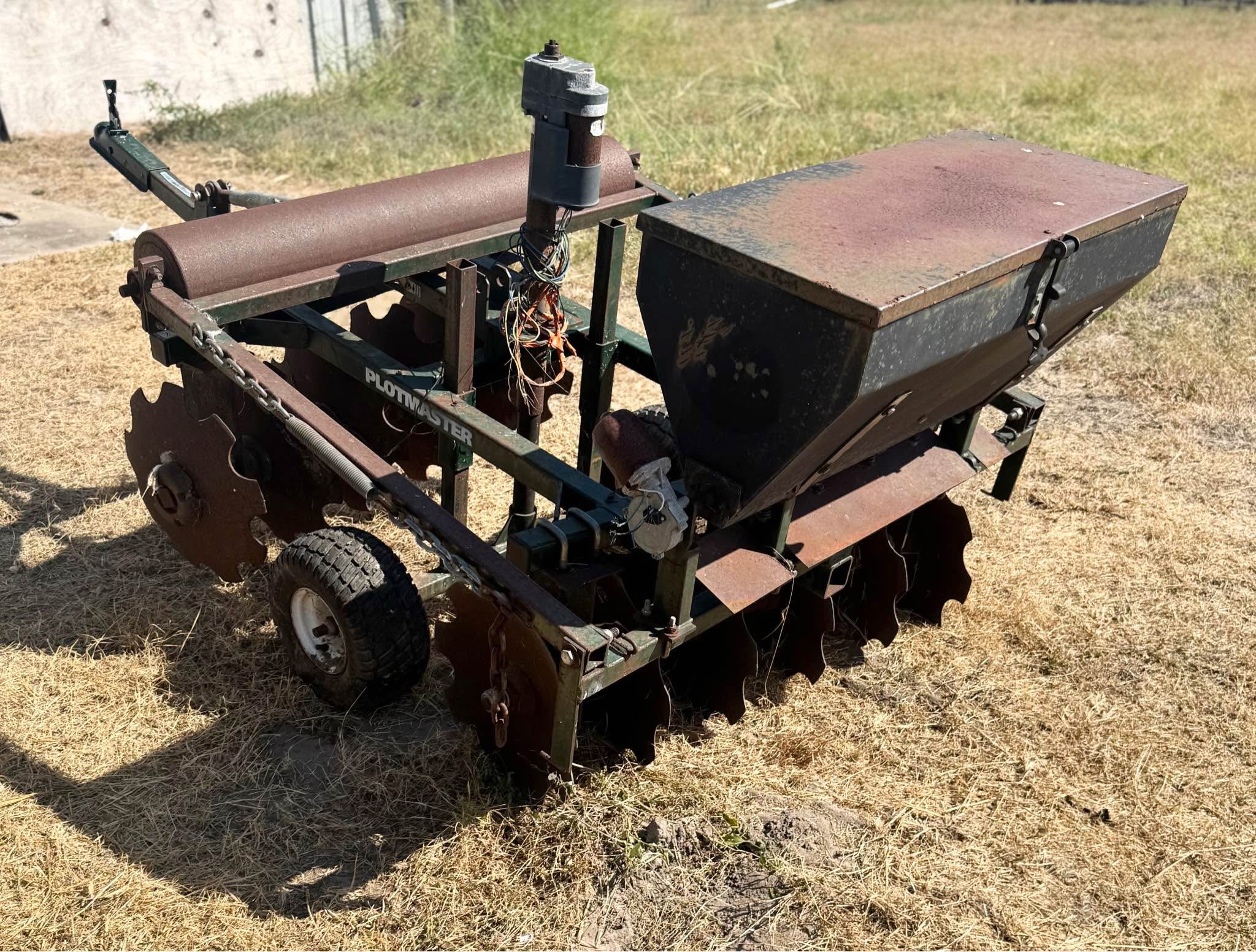 Plotmaster Food Plot Machine - Miscellaneous - Sarita, Texas | Facebook ...