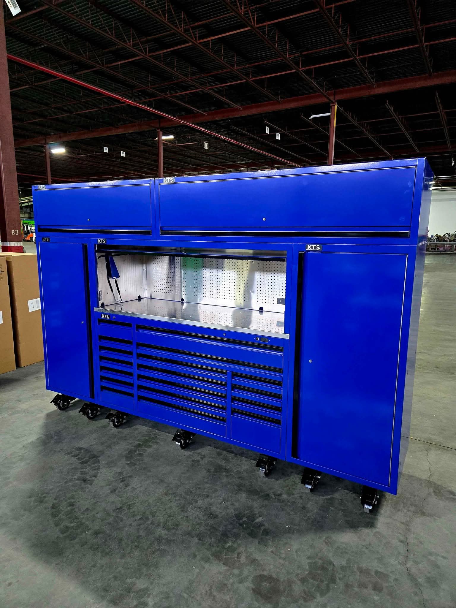 KTS - Full turnkey shop storage systems - Tool Boxes, Belts & Storage ...