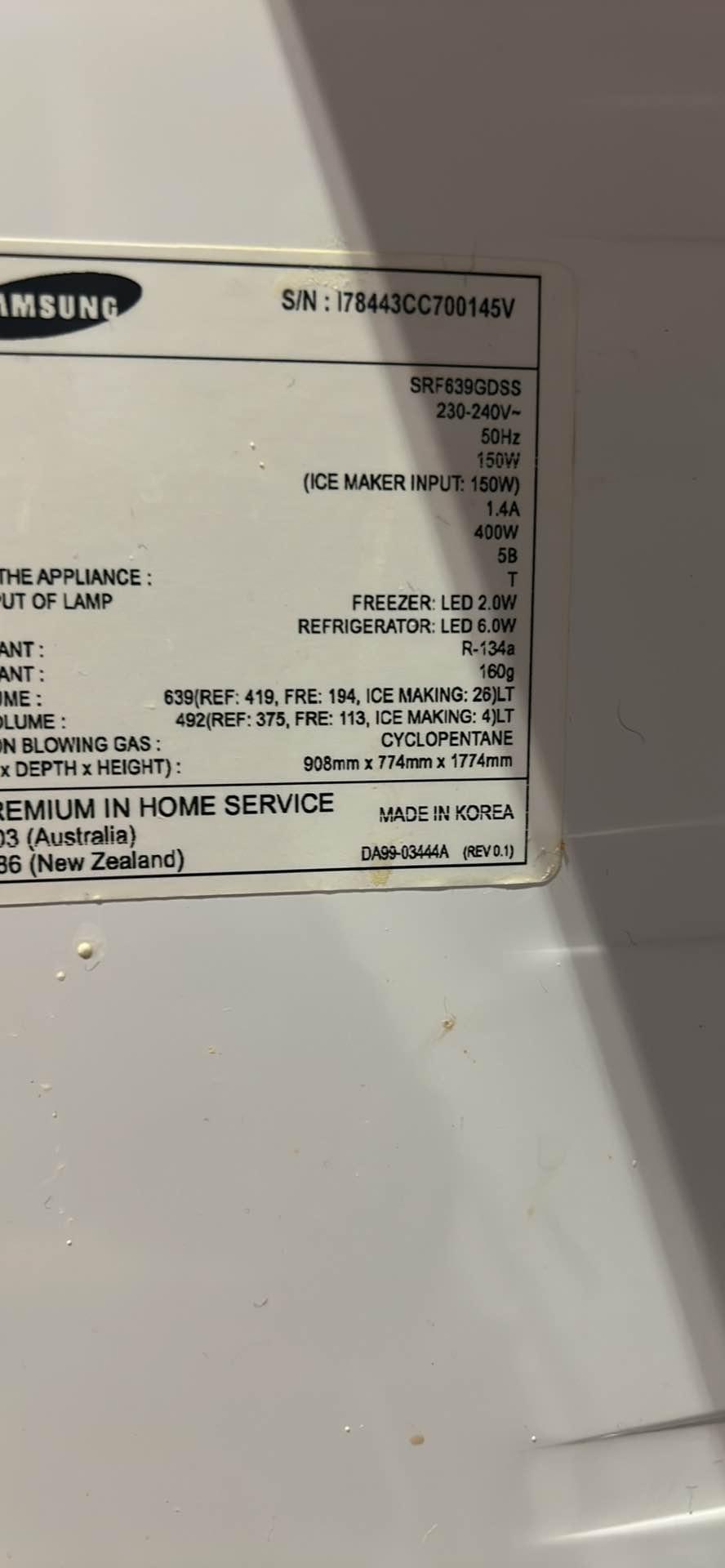 Free fridge freezer for scrap metal but is working still