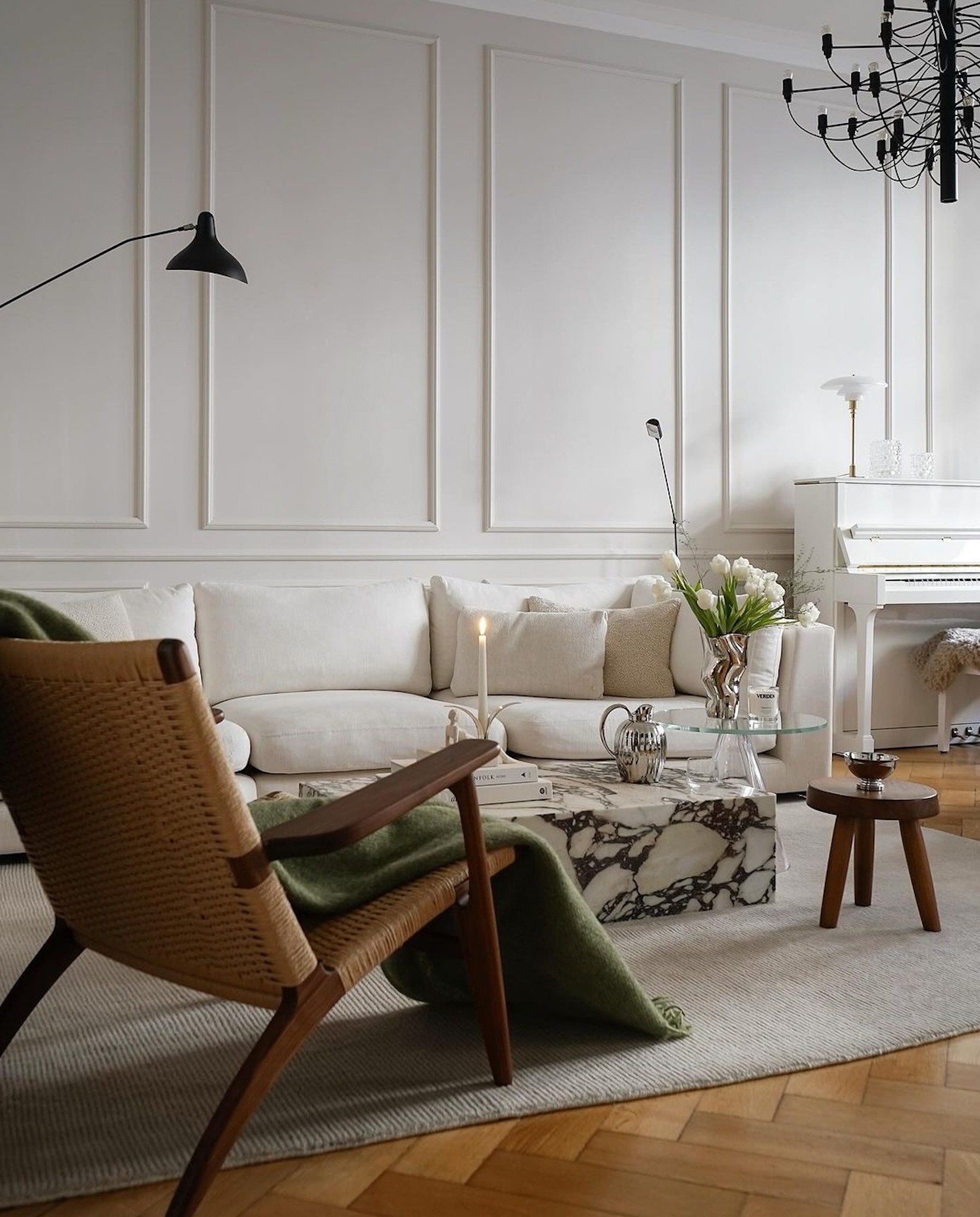 Distinct Interior