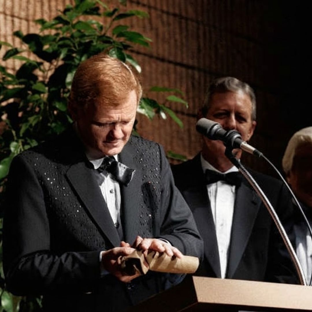 Golden - “NOT A JOKE. NOT A RIFF. JUST TRUTH — IN 1987.” Jerry Reed was ...