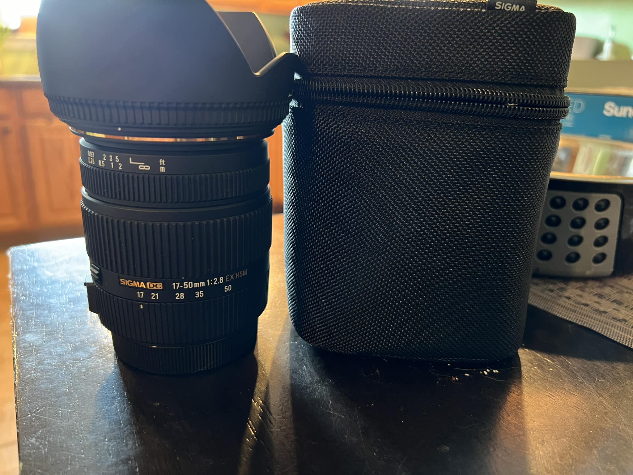 Sigma 17-50mm lens for Canon 77D
