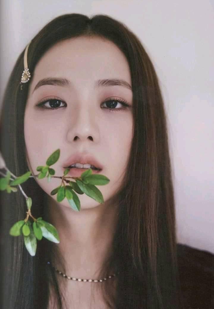 2020 BLACKPINK SUMMER DIARY IN SEOUL! JISOO SCANNED PHOTOS