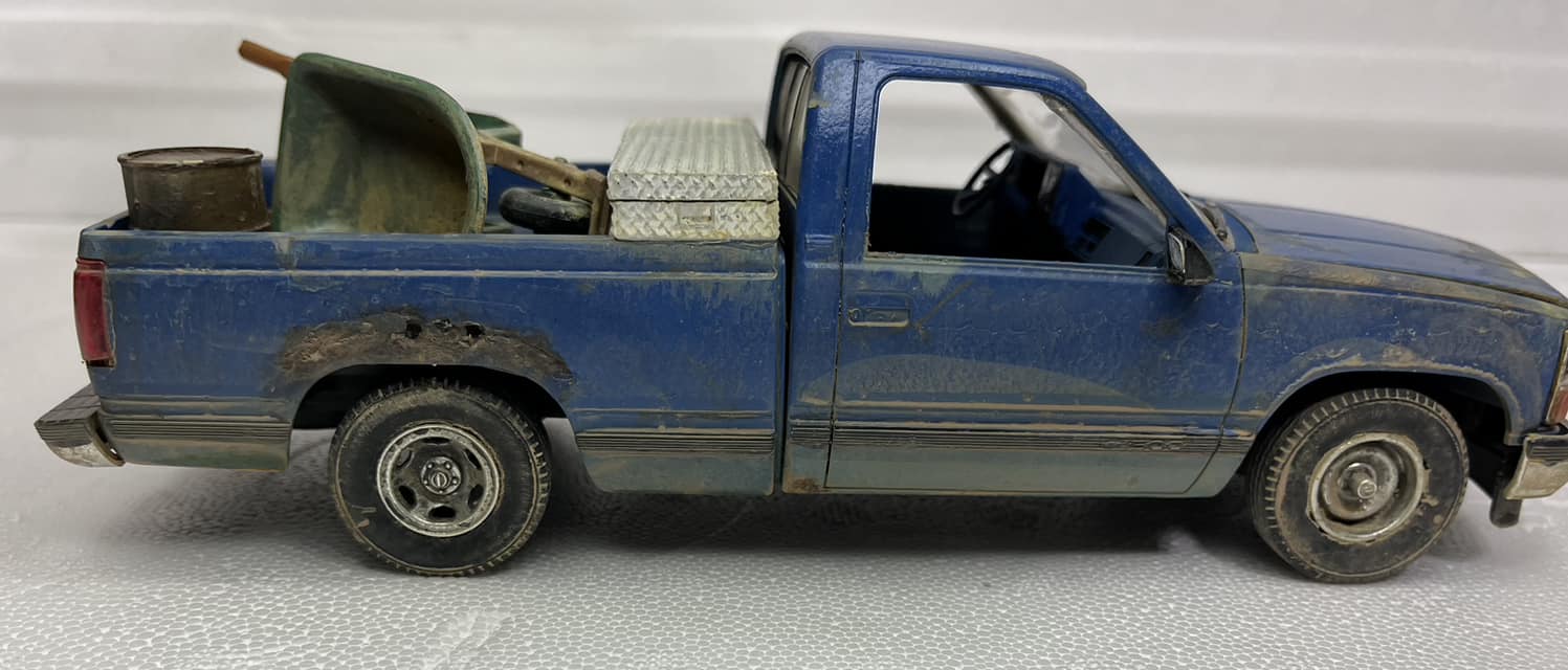 Award-winning 1992 Chevy truck model with weathering effects