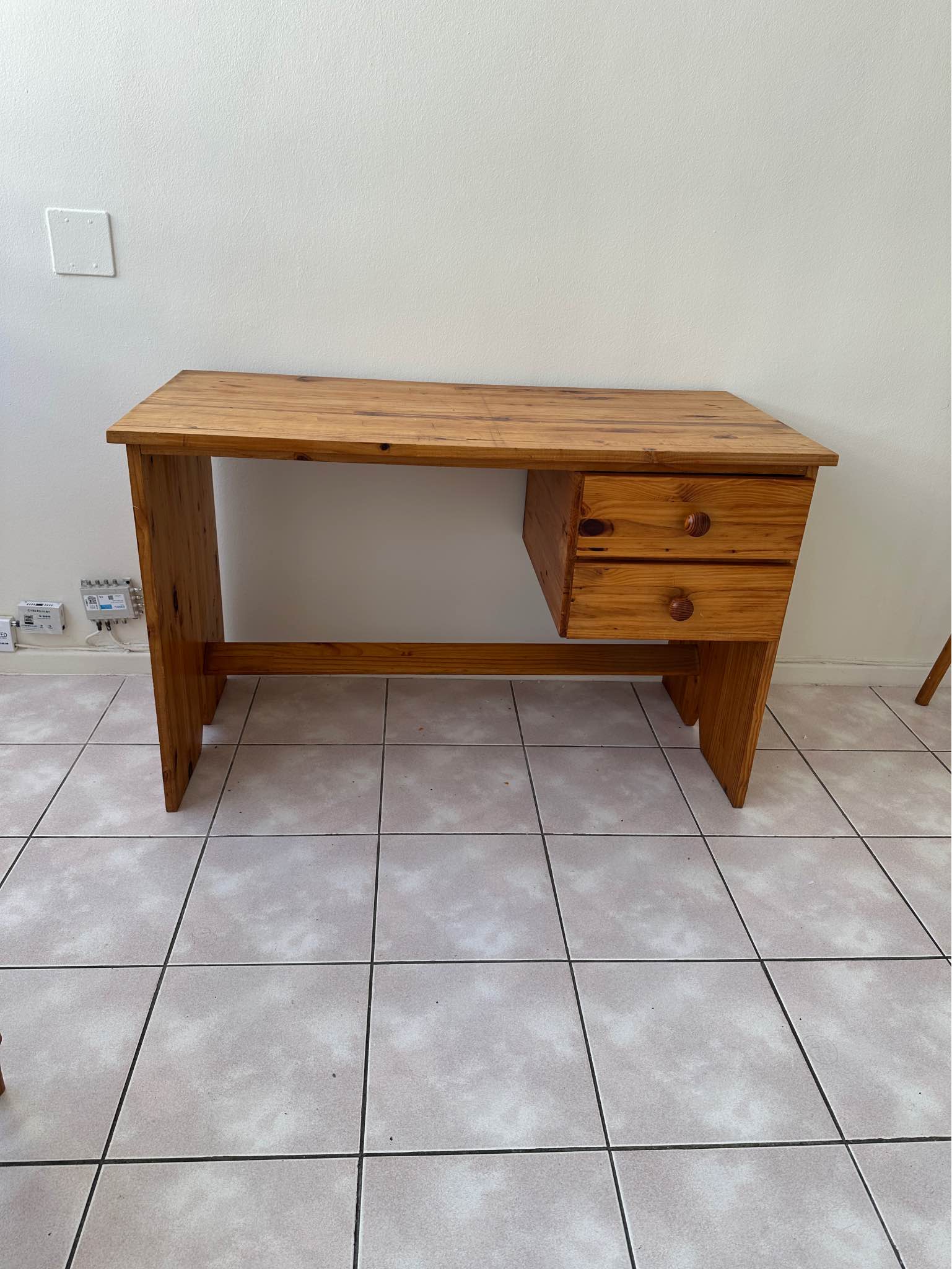 Wooden desk and chair for sale R500 - Desks - Cape Town, Western Cape ...