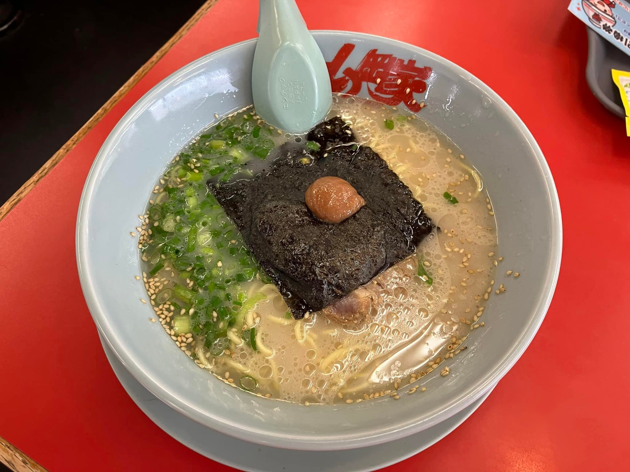 昨日の晩に5歳の娘に朝ラーを求められたので🍜山岡家のお子様塩