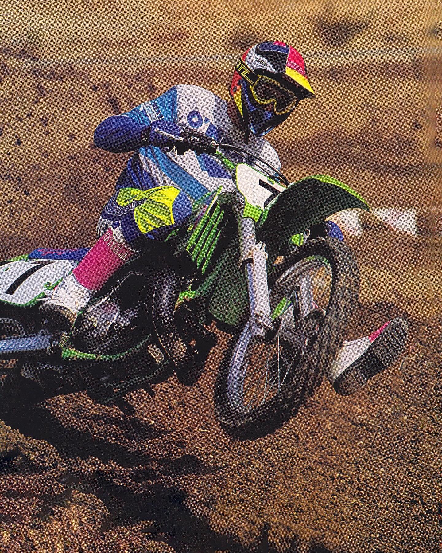 1990 Tim Telford on the Kawasaki KX500 - Mike Webb 📸
