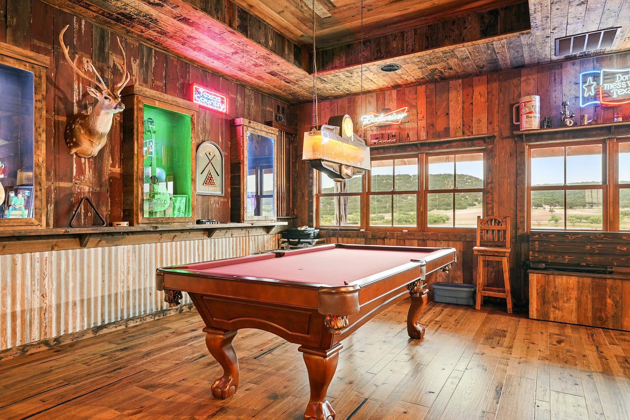 Abilene - The Dam Saloon at The Broken Wheel Ranch One of the most ...