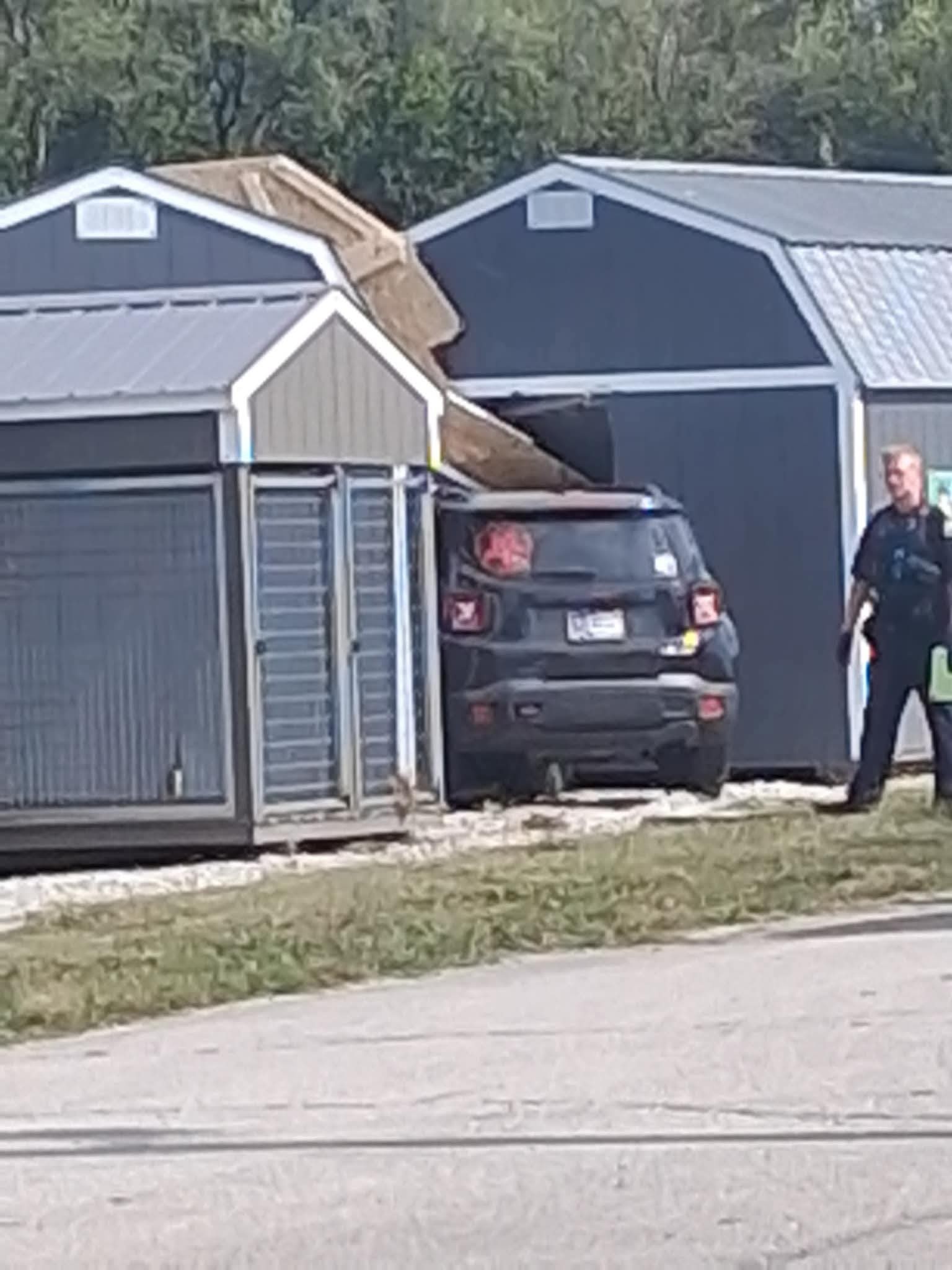 Pursuit on Maiden north in the alley... - Vigo County Scanner | Facebook