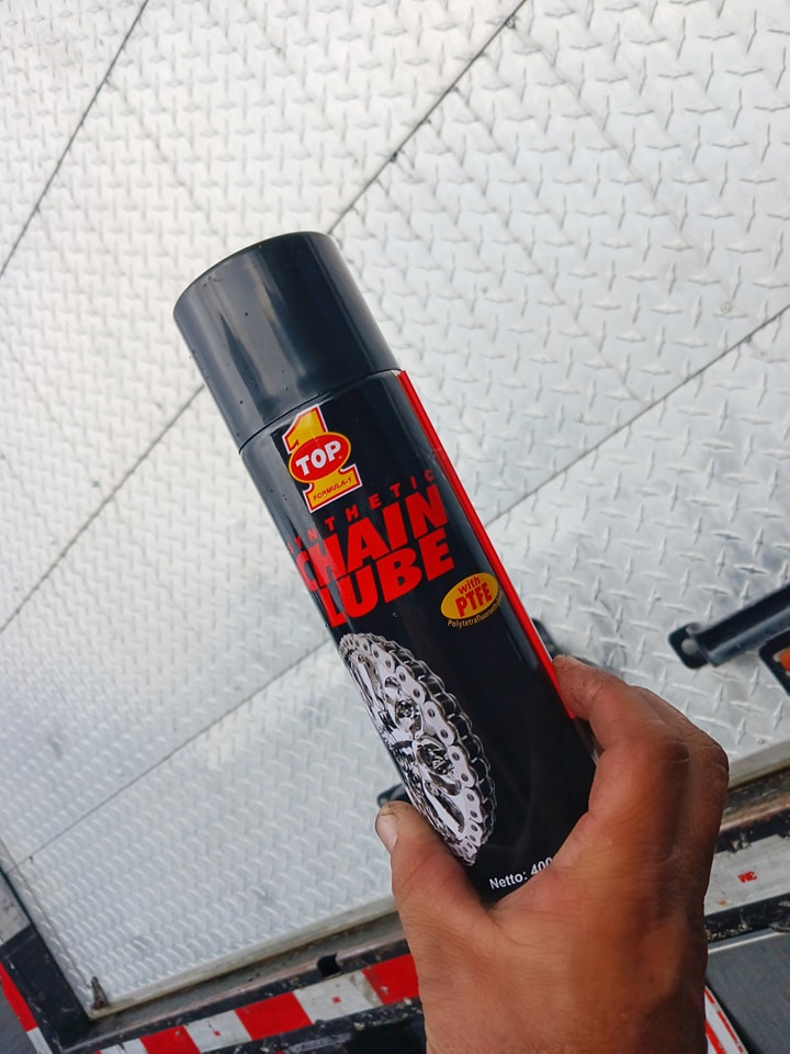 Top 1 Oil CA - El Chain Lube de Top 1 Oil® es una fórmula...