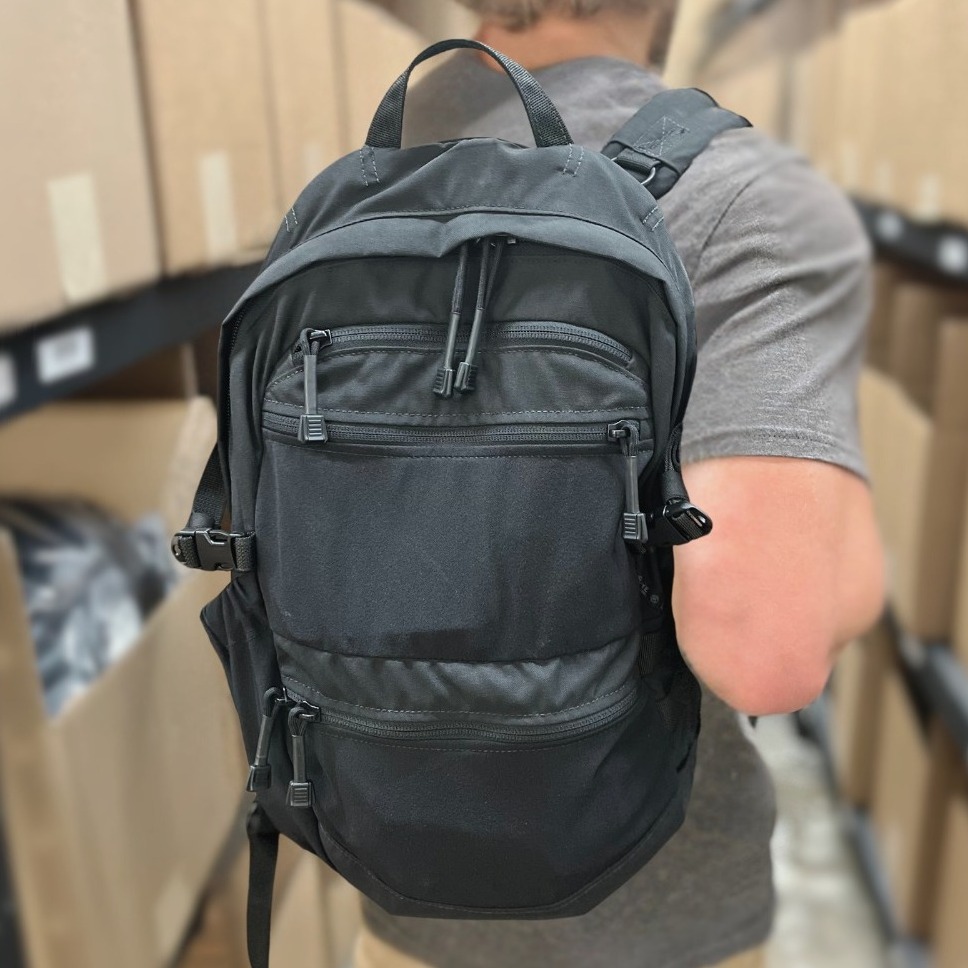 Offbase - The Crye Precision AVS 1000 PACK is a streamlined 