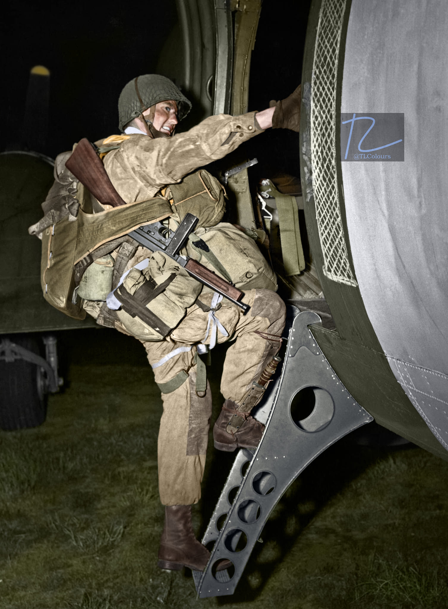82nd airborne division paratroopers in Normandy June 1944