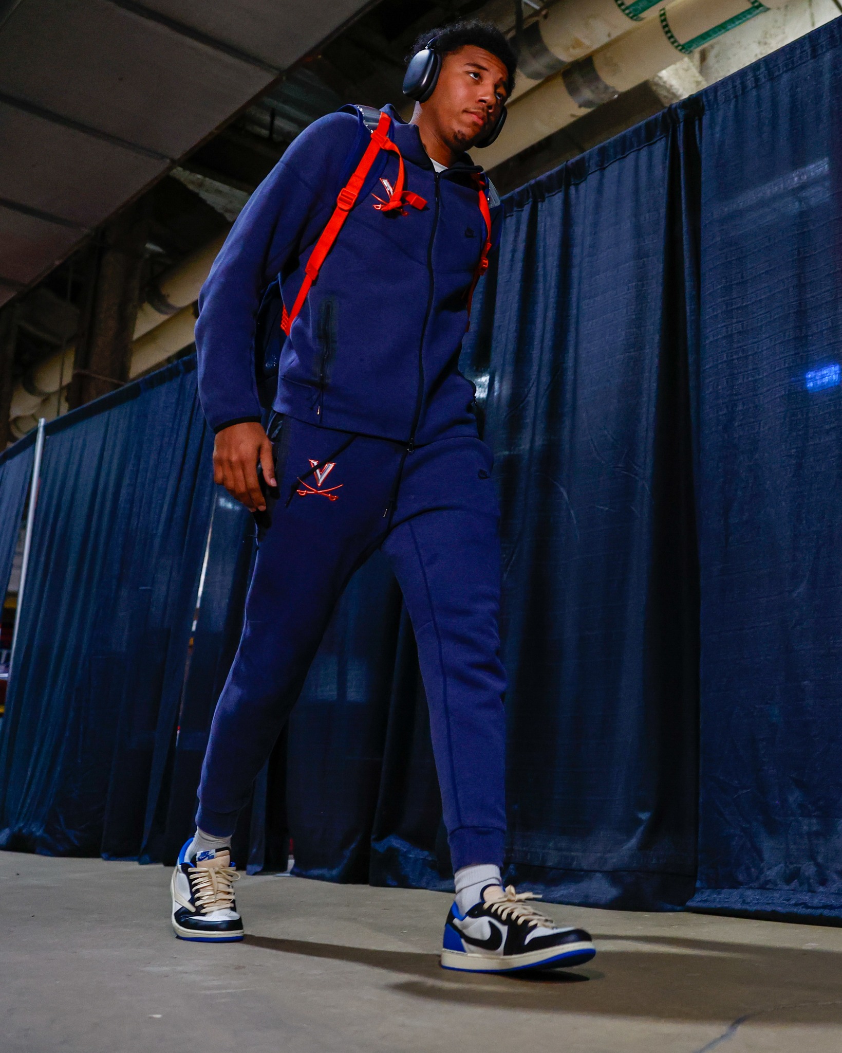 The Hoos have arrived! #GoHoos - Virginia Men's Basketball