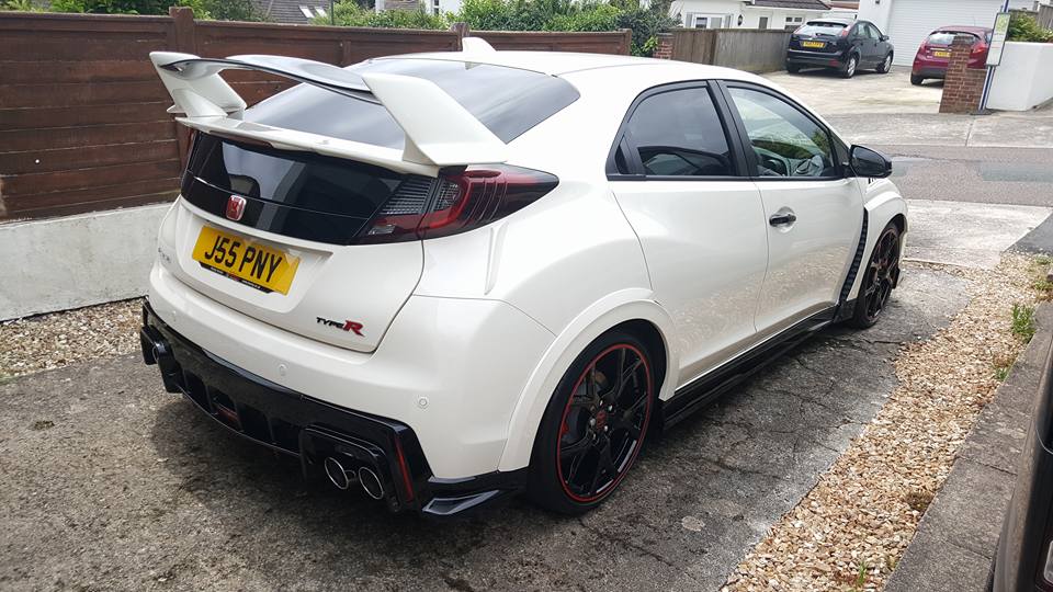 Honda Civic Type R cleaned up and... - Platinum Detailing