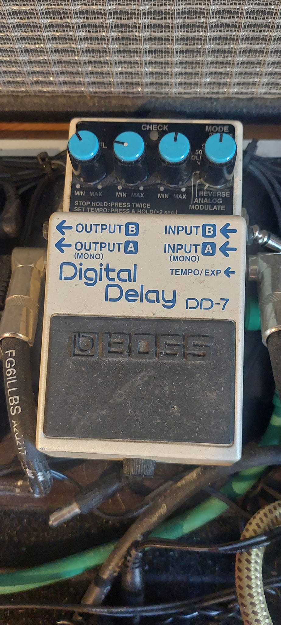 Best delay pedals including Boss FS-5U