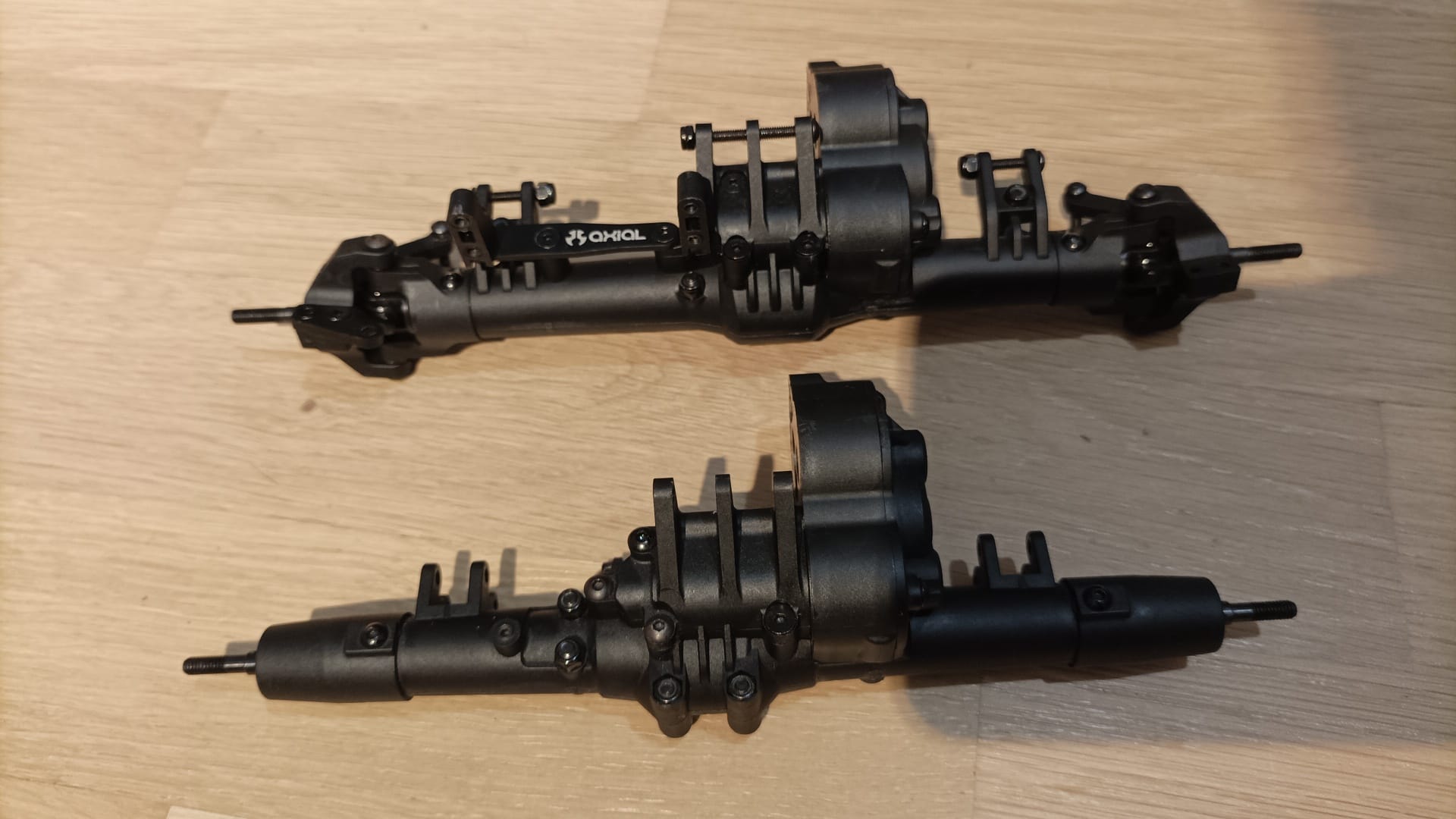 Axial XR10 axles. New. All stock. SOLD