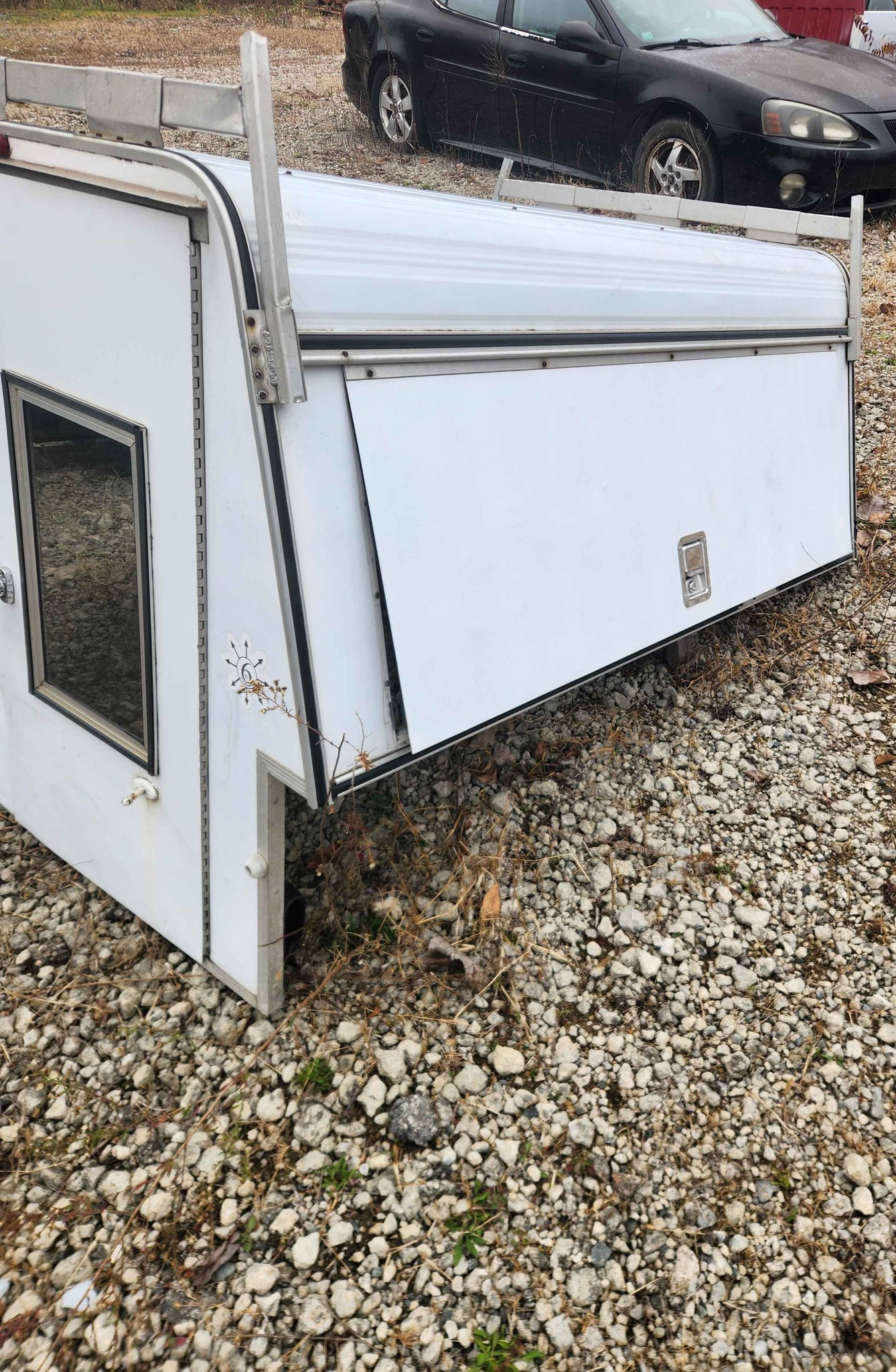 Contractor Cap Ford Ranger - Car Exterior Parts - New Boston, Michigan ...