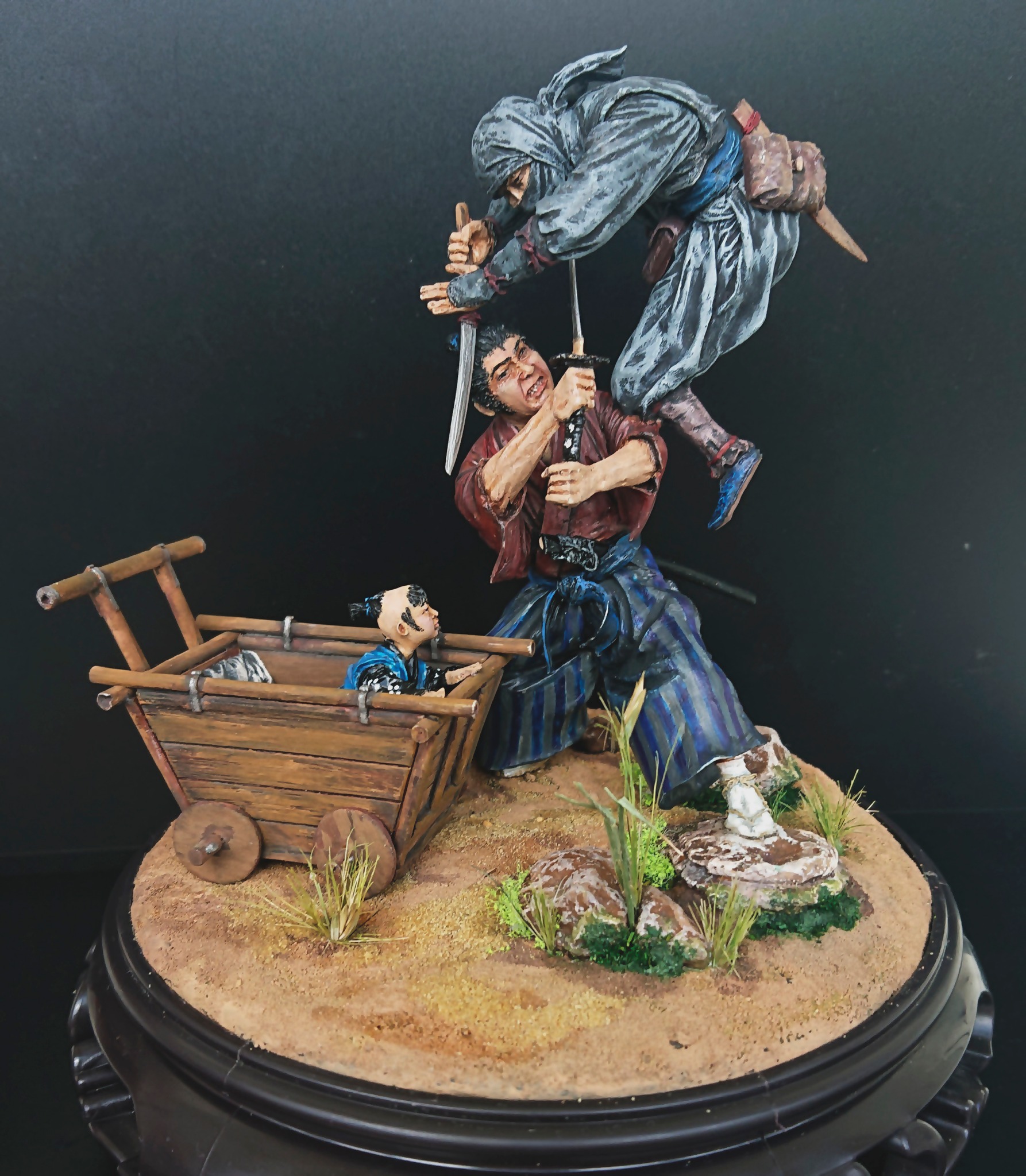 Kozure Okami figure painting and modeling