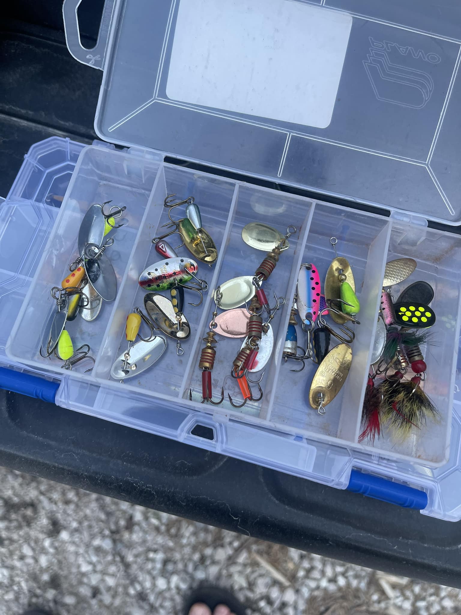amazon plano tackle bag PLANO® Outdoors: Boxes Color:Murder Hornet This shoulder bag allows fishing essential ADRENALIN TRIPLE X Reels