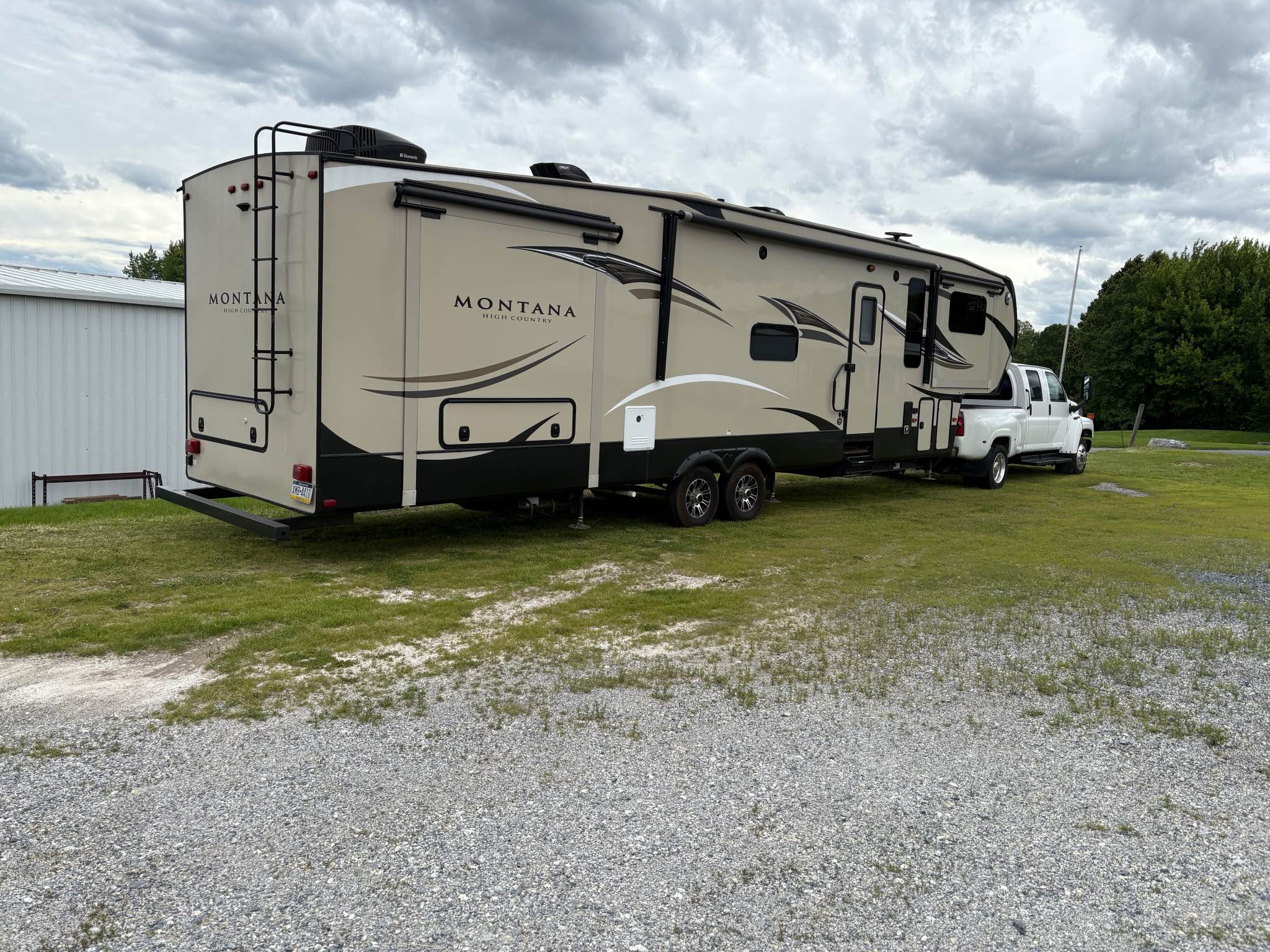 2017 Keystone Montana High Country - RVs & Campers - Linglestown ...