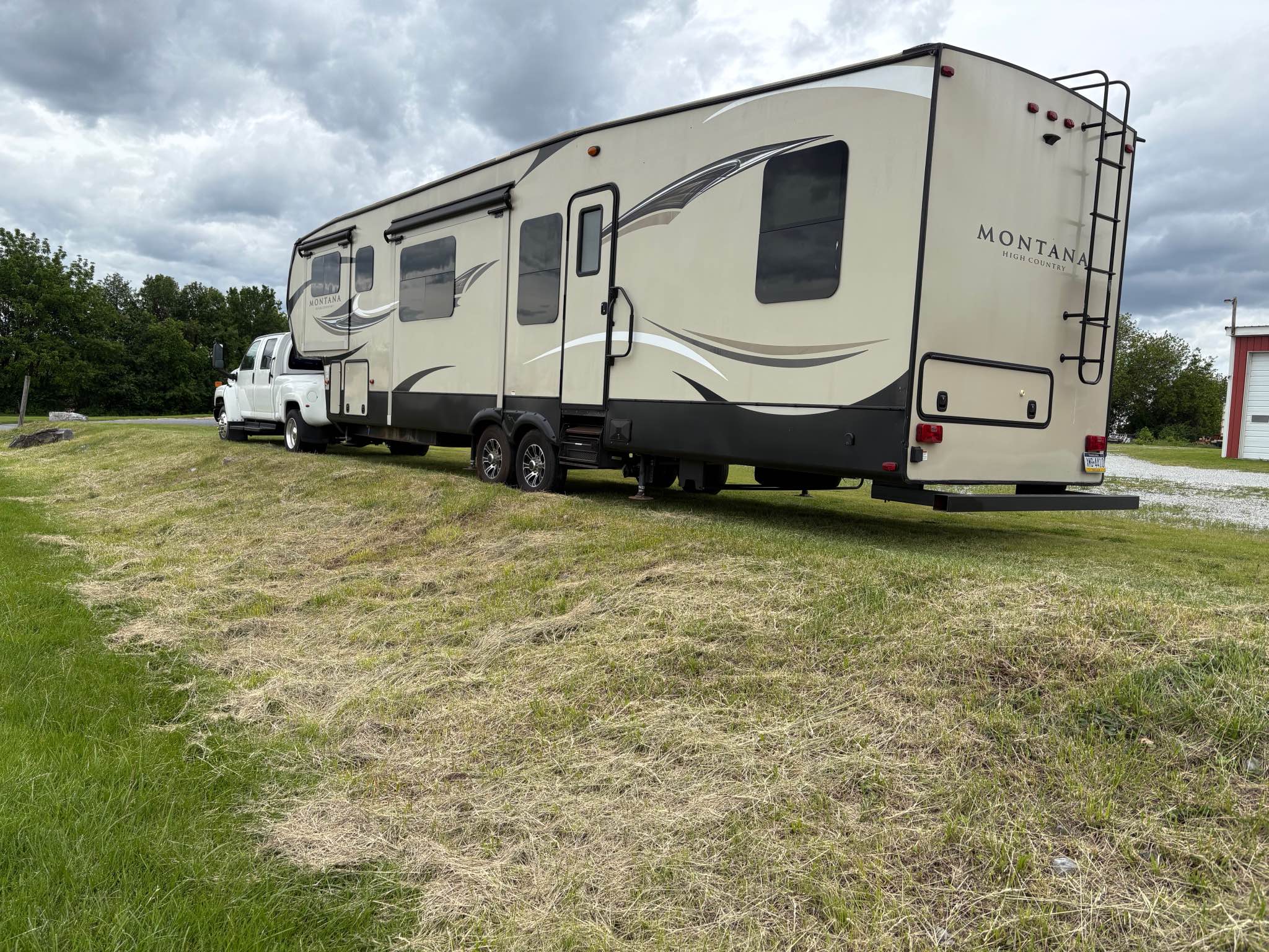 2017 Keystone Montana High Country - RVs & Campers - Linglestown ...